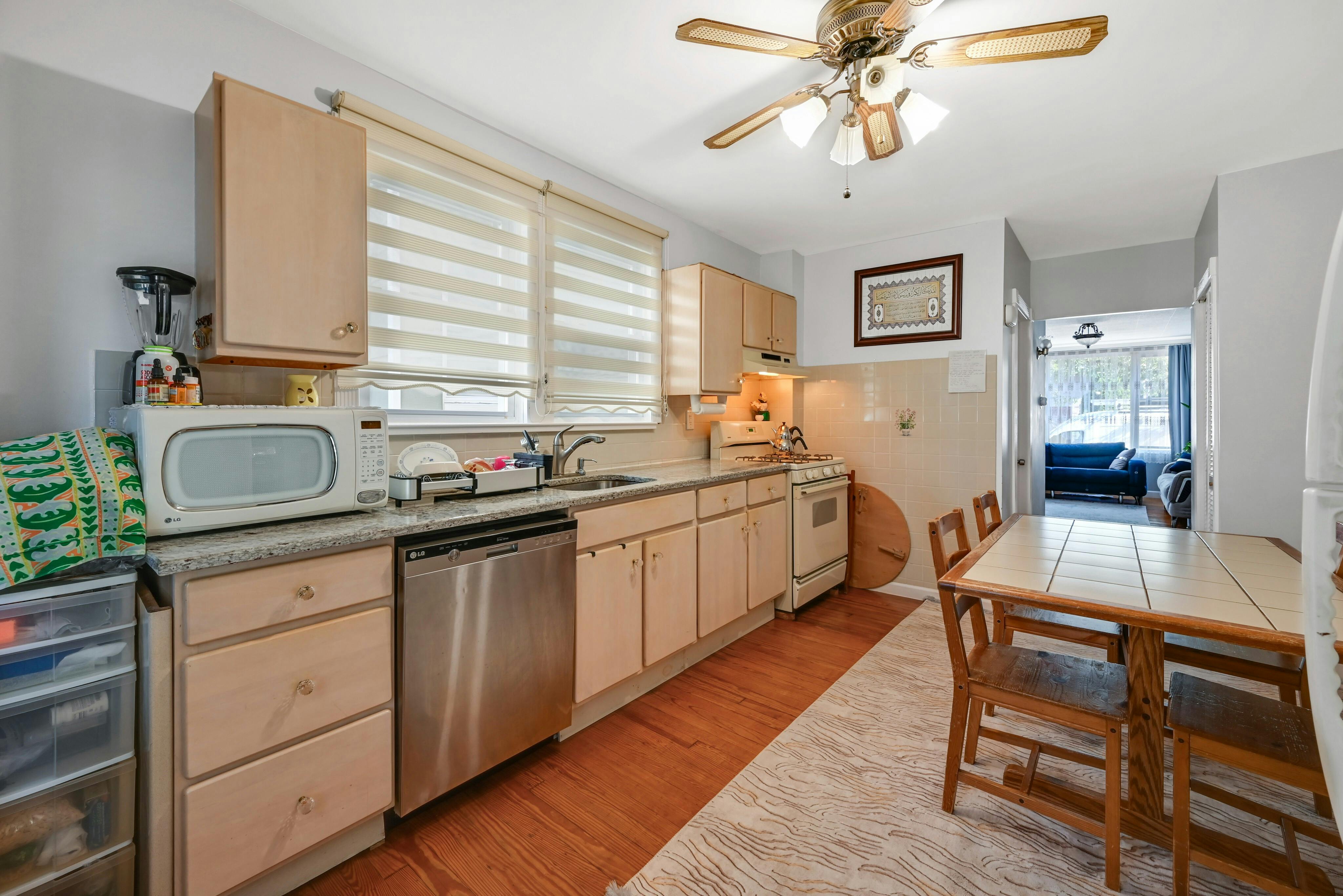81 Division Avenue 