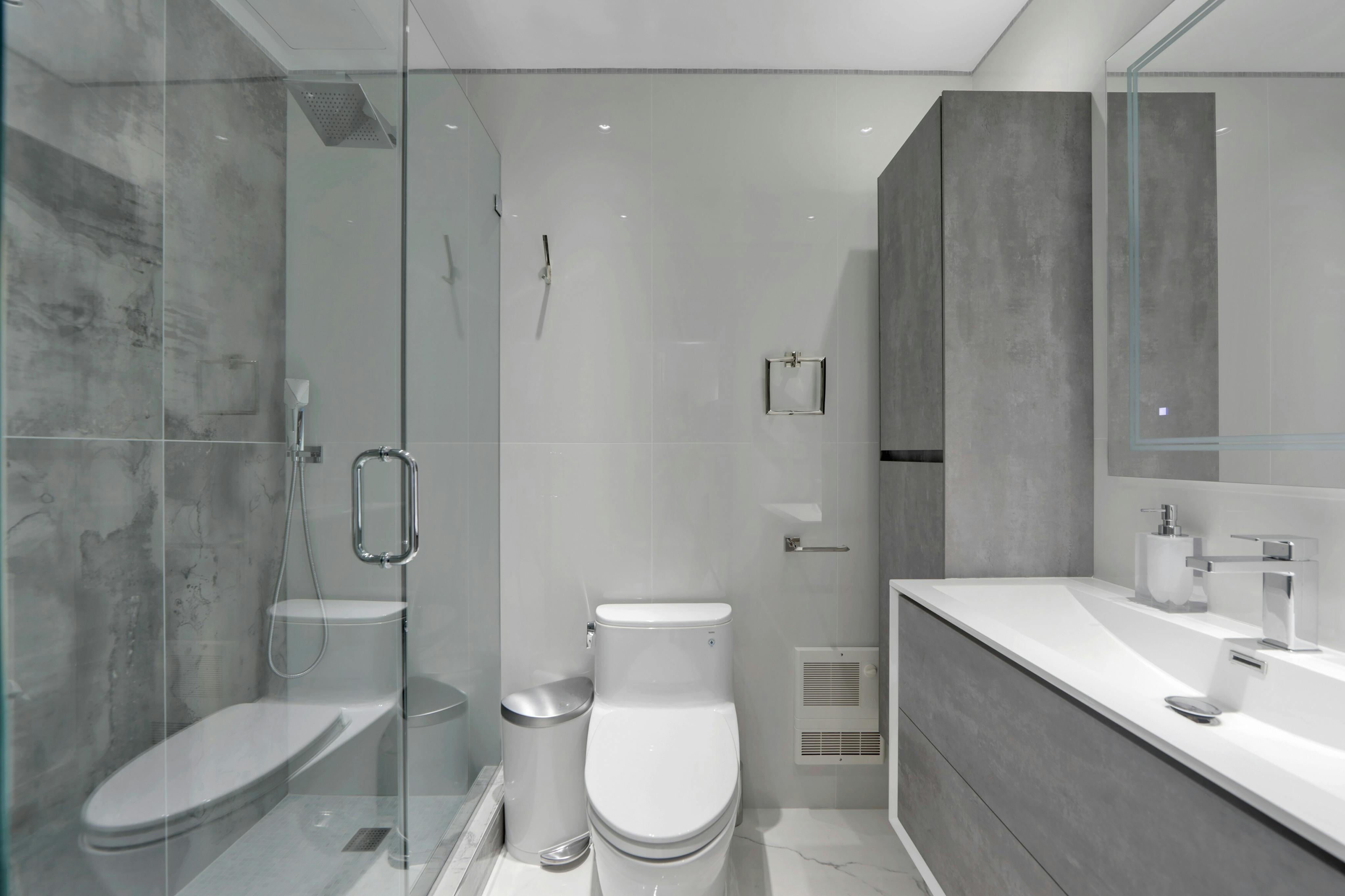 1512 Palisade Avenue Unit# PH20D