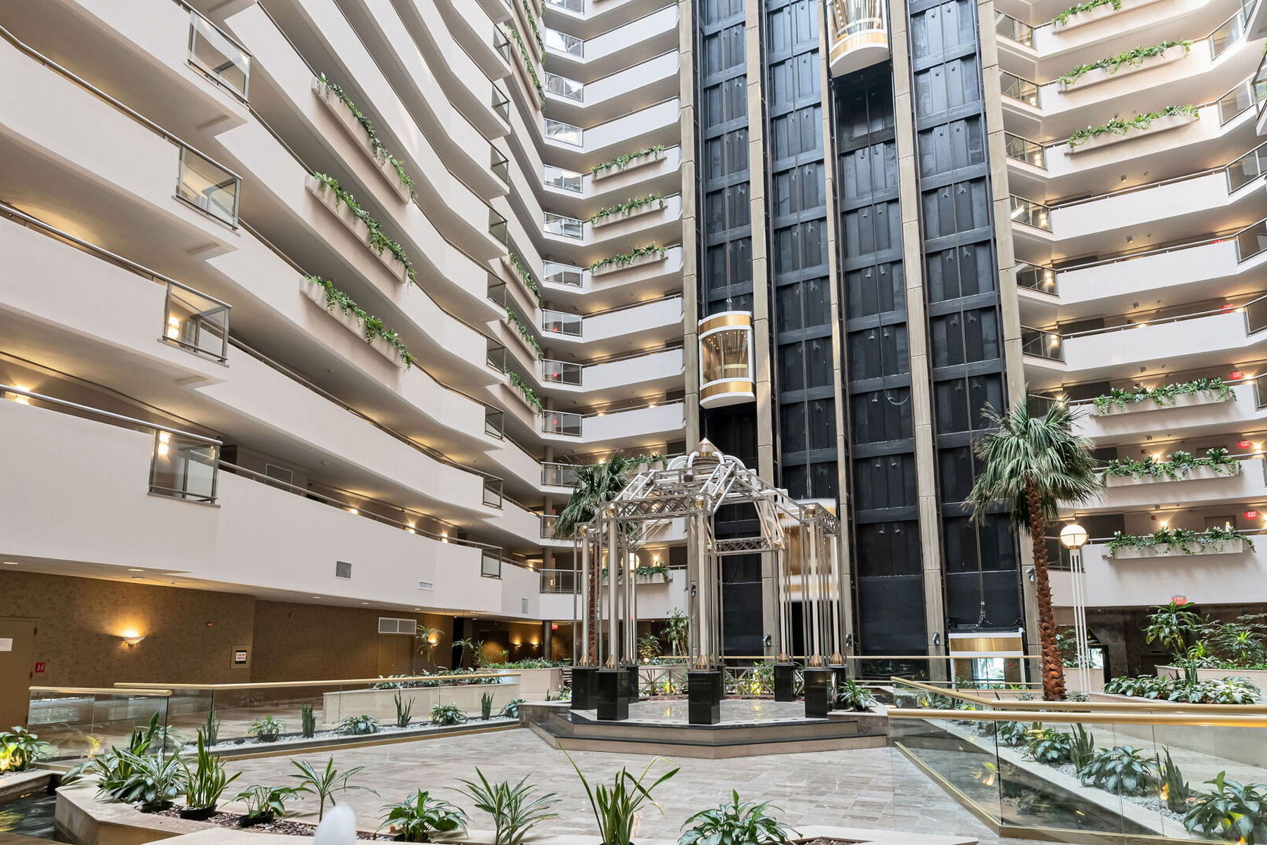 1512 Palisade Avenue Unit# PH20D