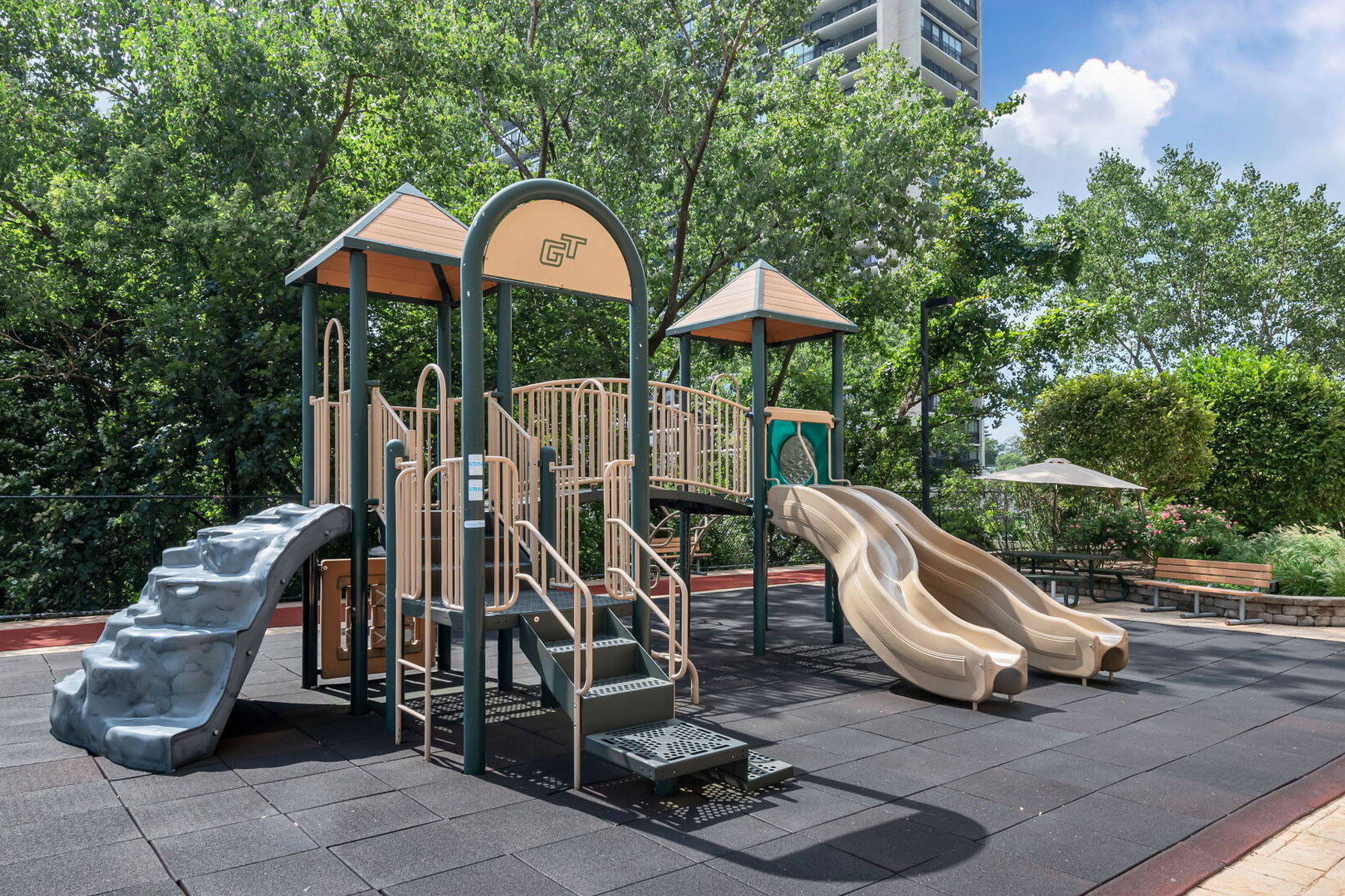 1512 Palisade Avenue Unit# PH20D