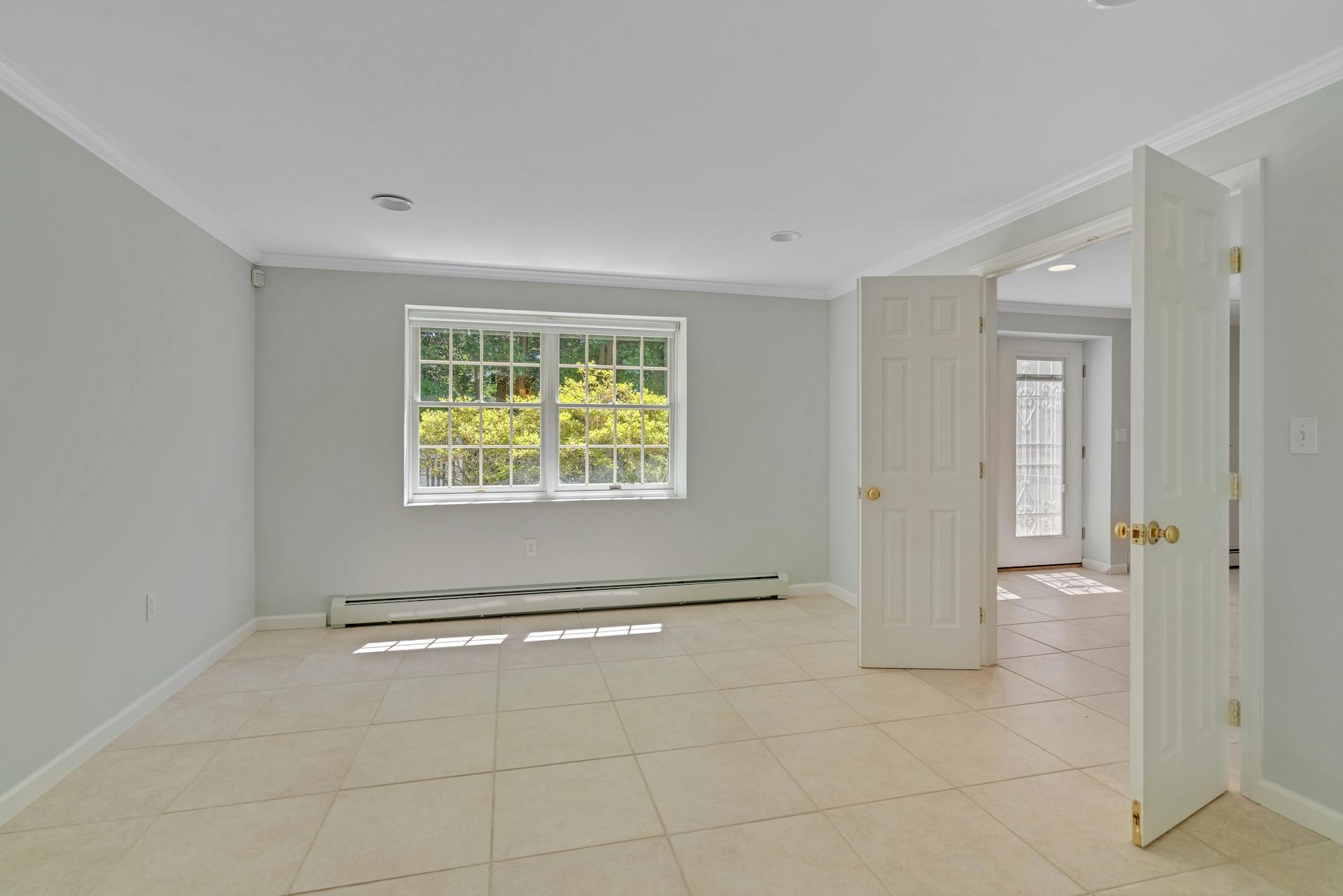 608 Bridle Path 