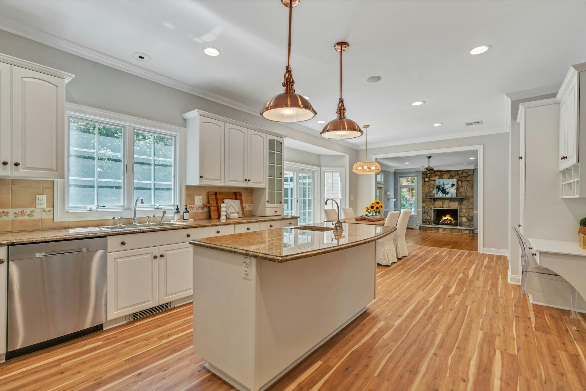 608 Bridle Path 