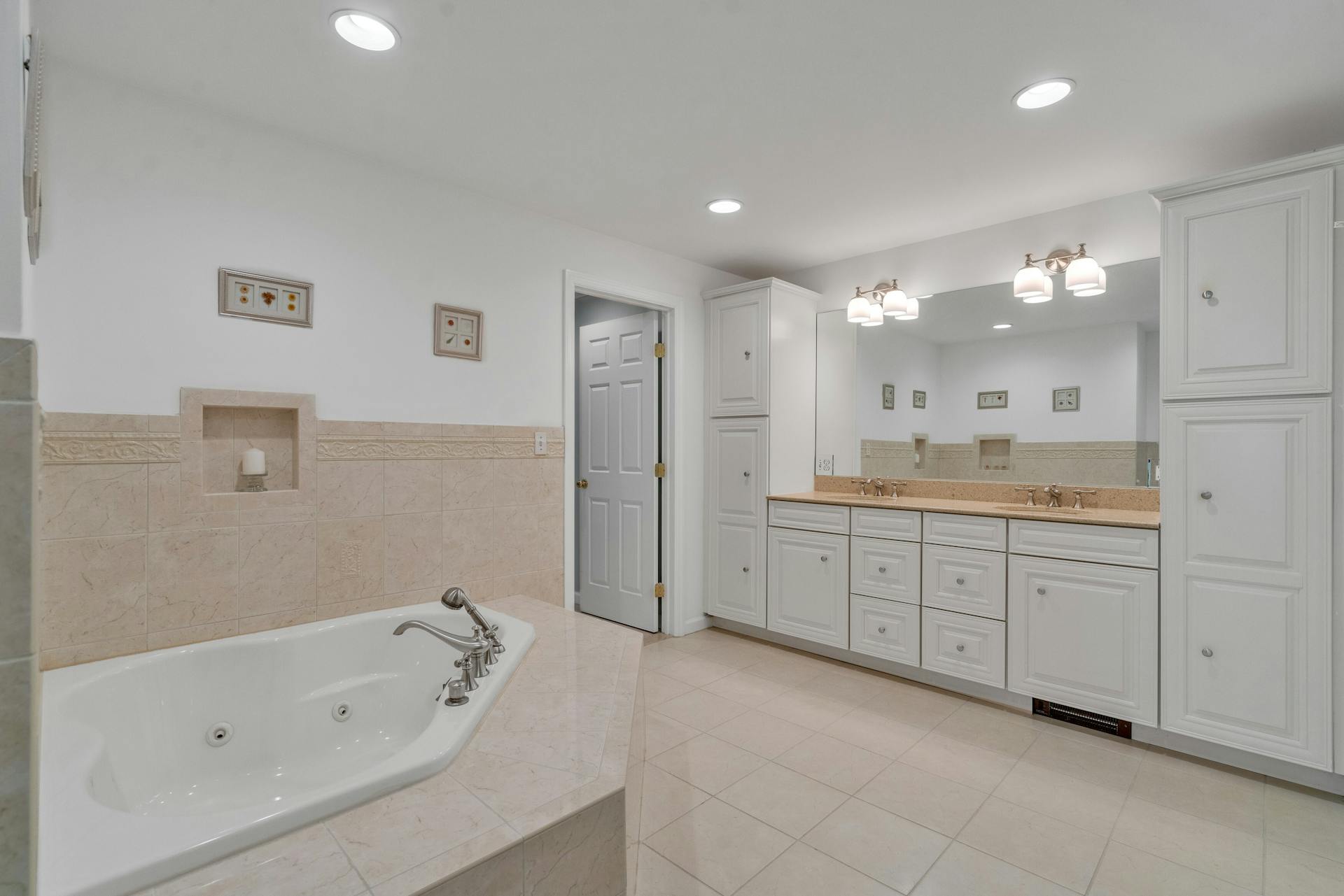 608 Bridle Path 