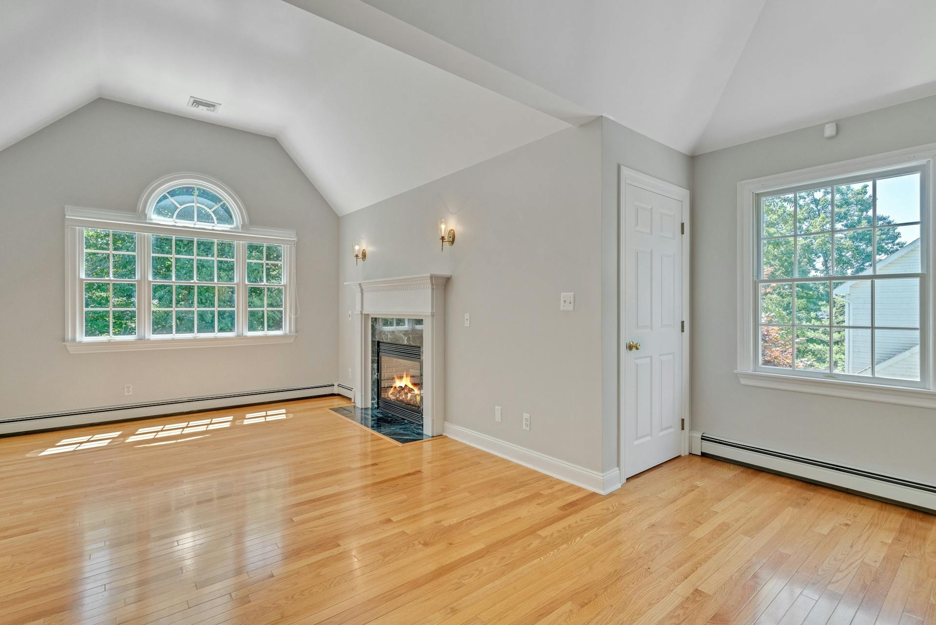 608 Bridle Path 