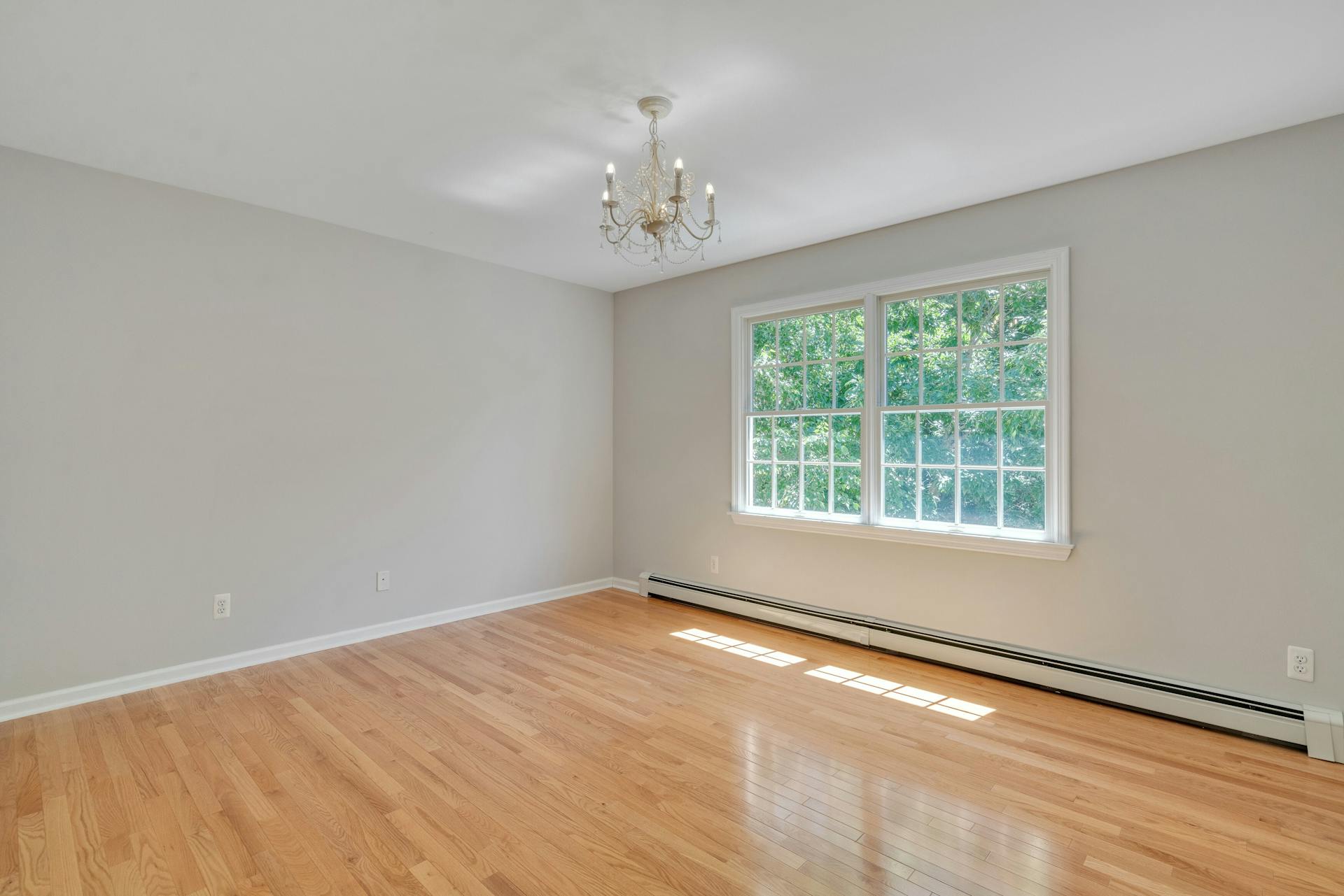 608 Bridle Path 