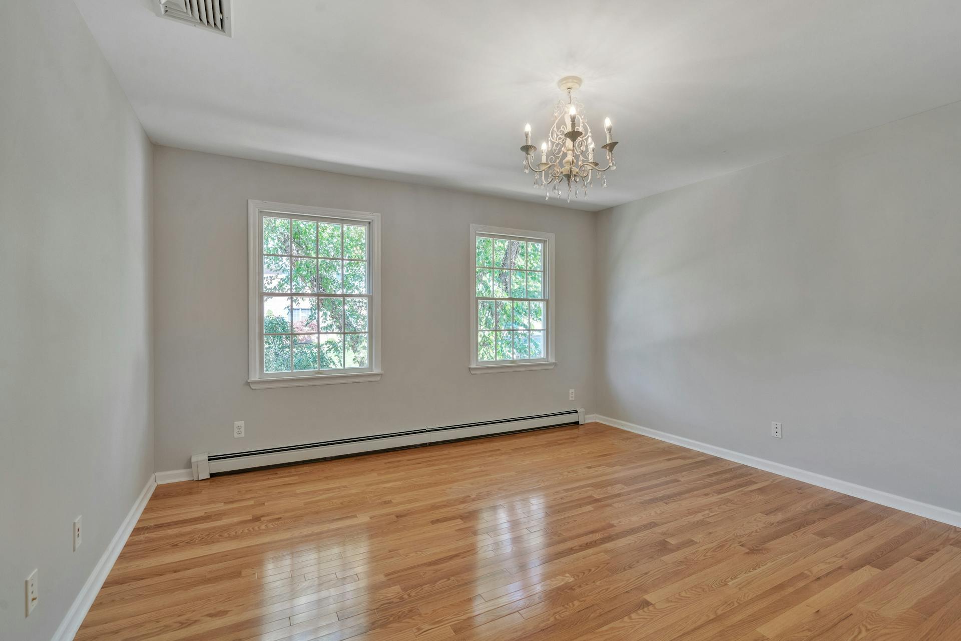 608 Bridle Path 