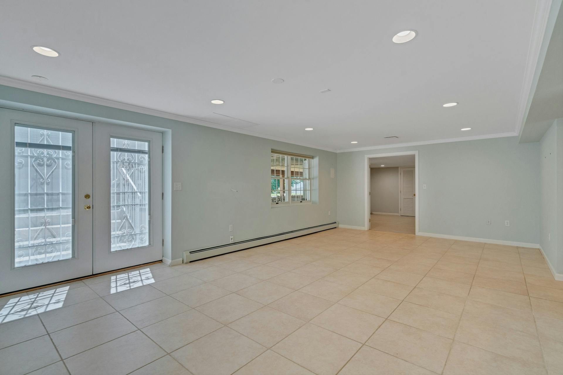 608 Bridle Path 