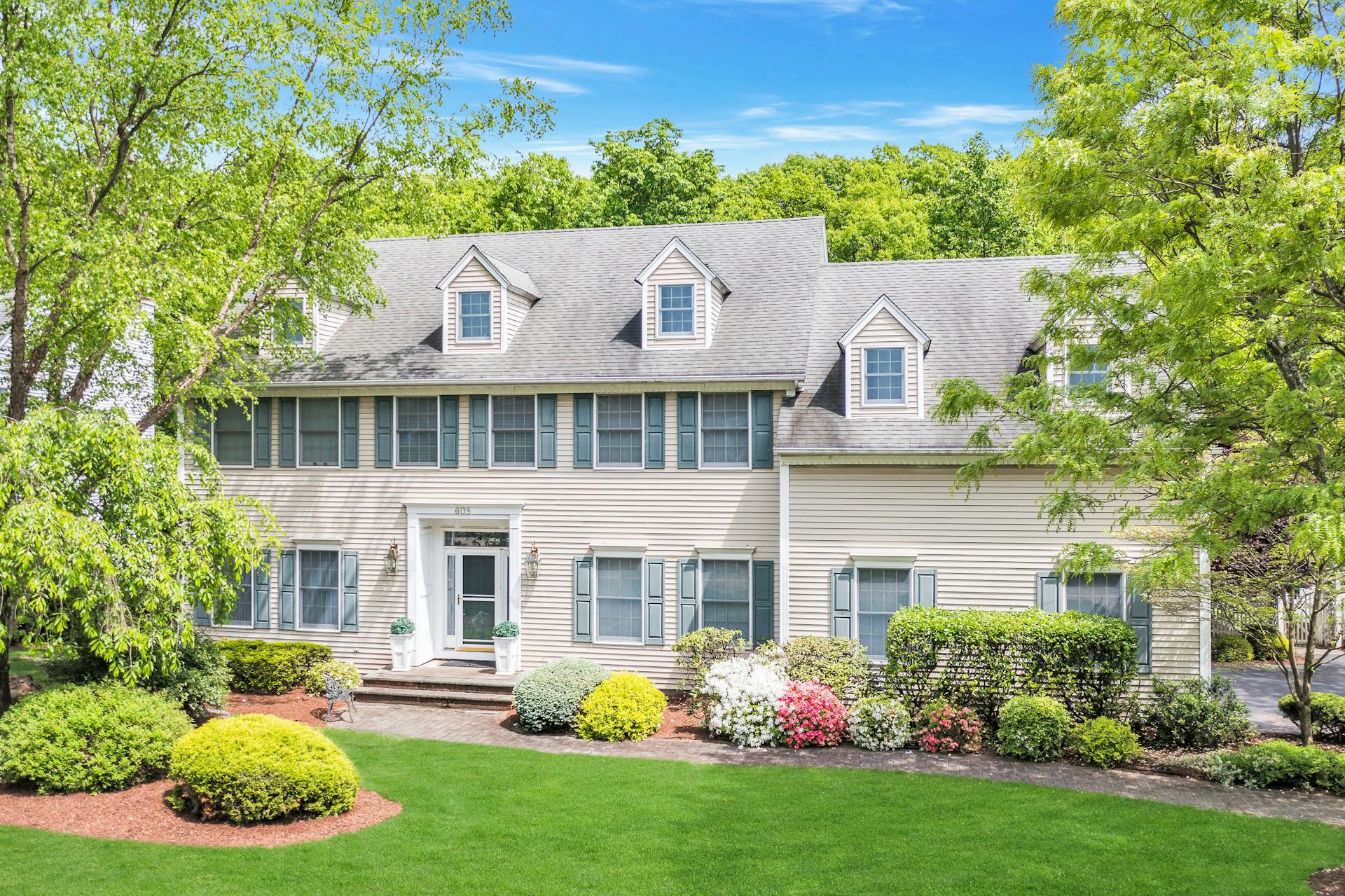 608 Bridle Path 