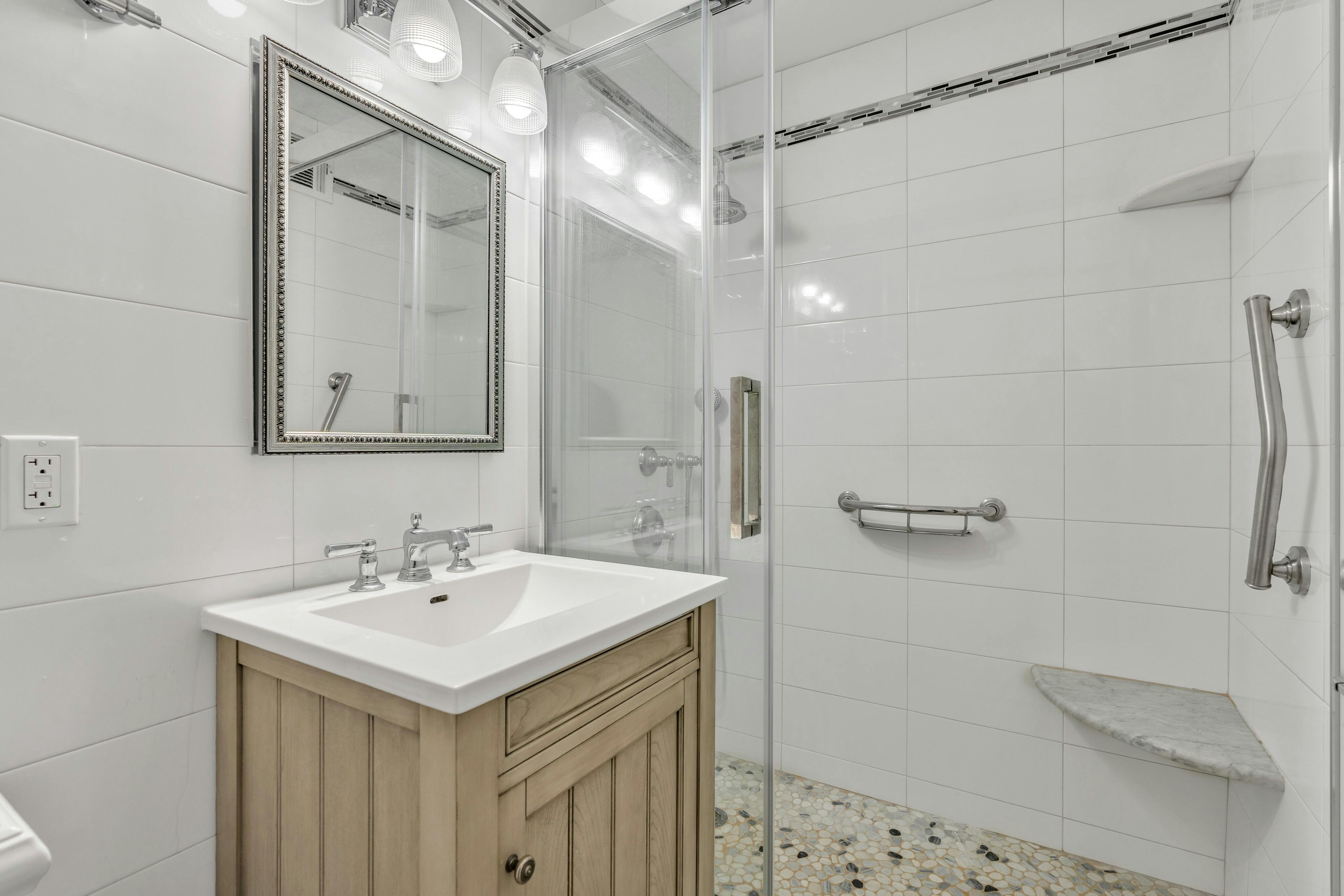 2100 Linwood Avenue Unit# 5P