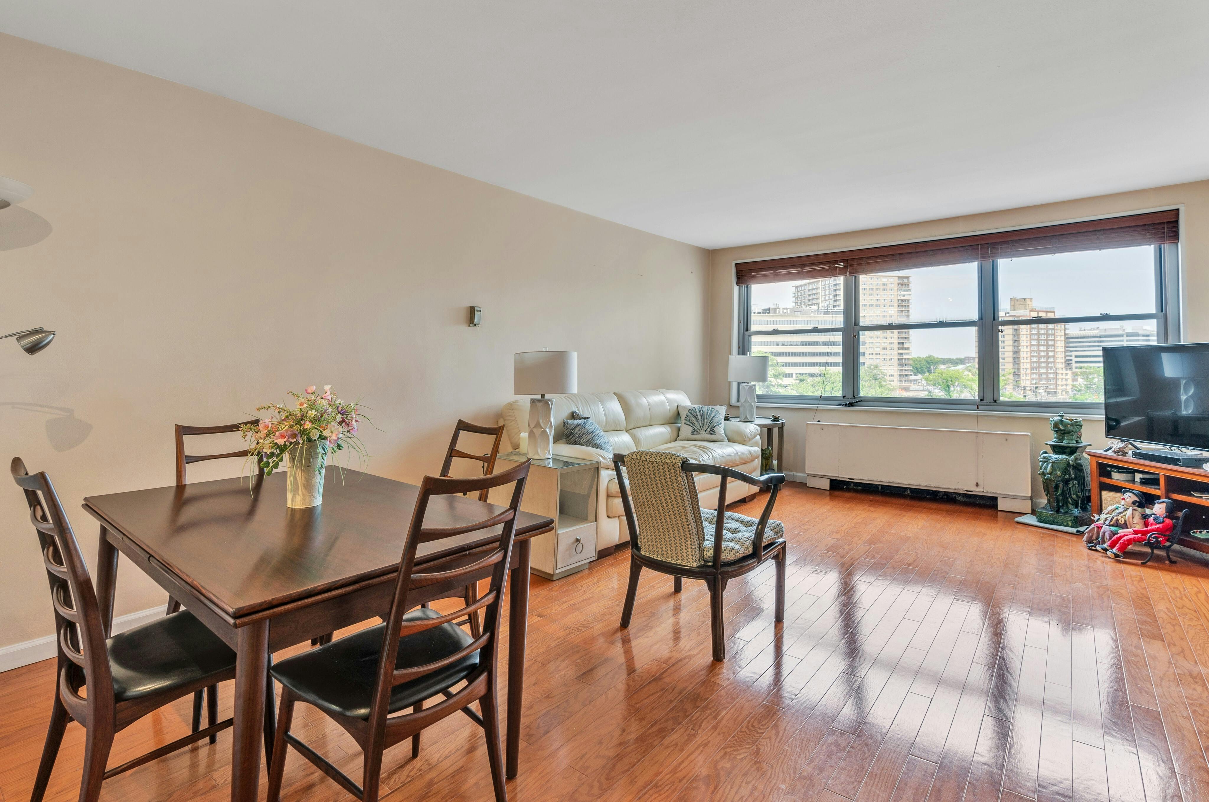 2100 Linwood Avenue Unit# 5P