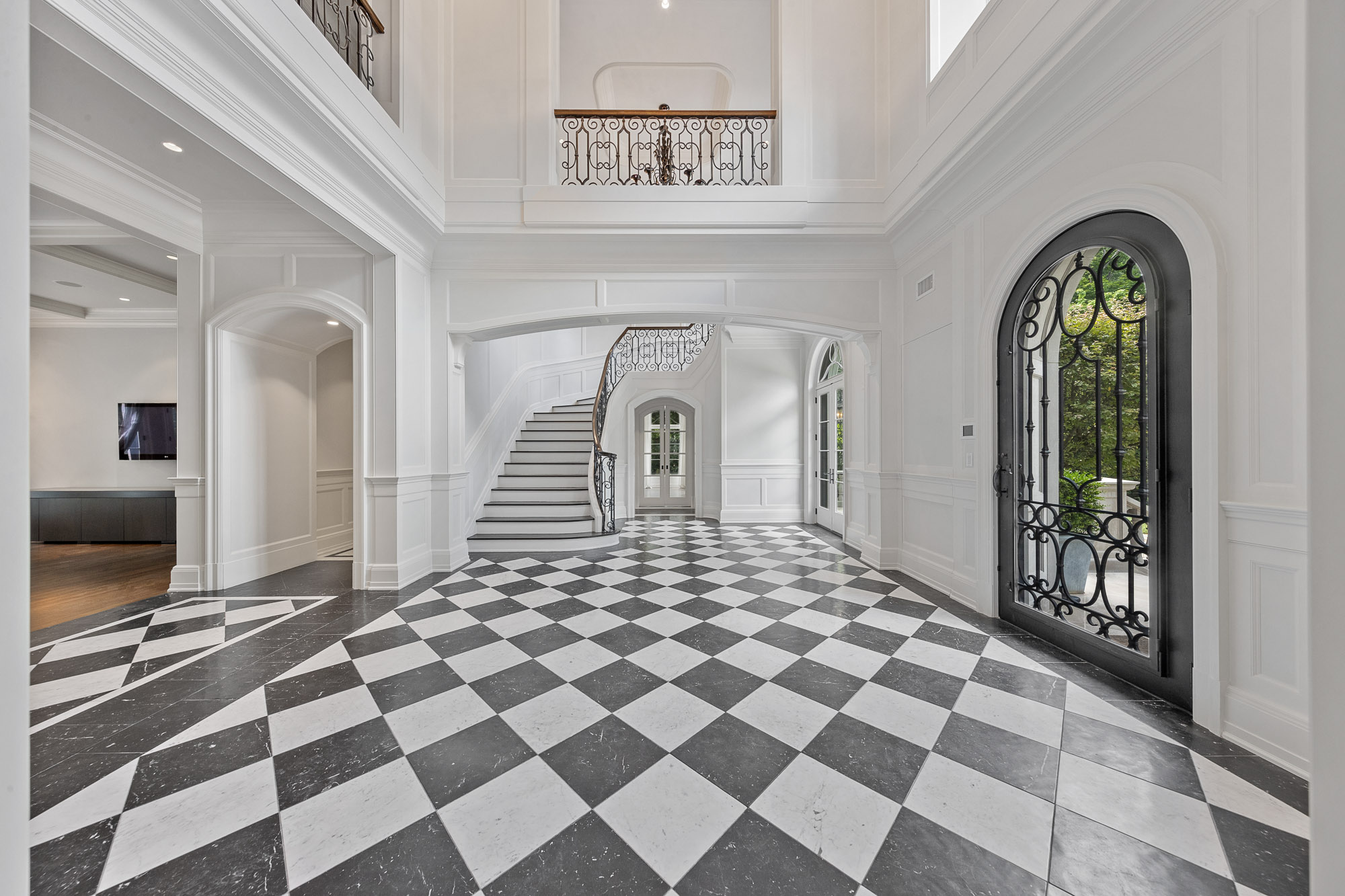 16 Dogwood Lane