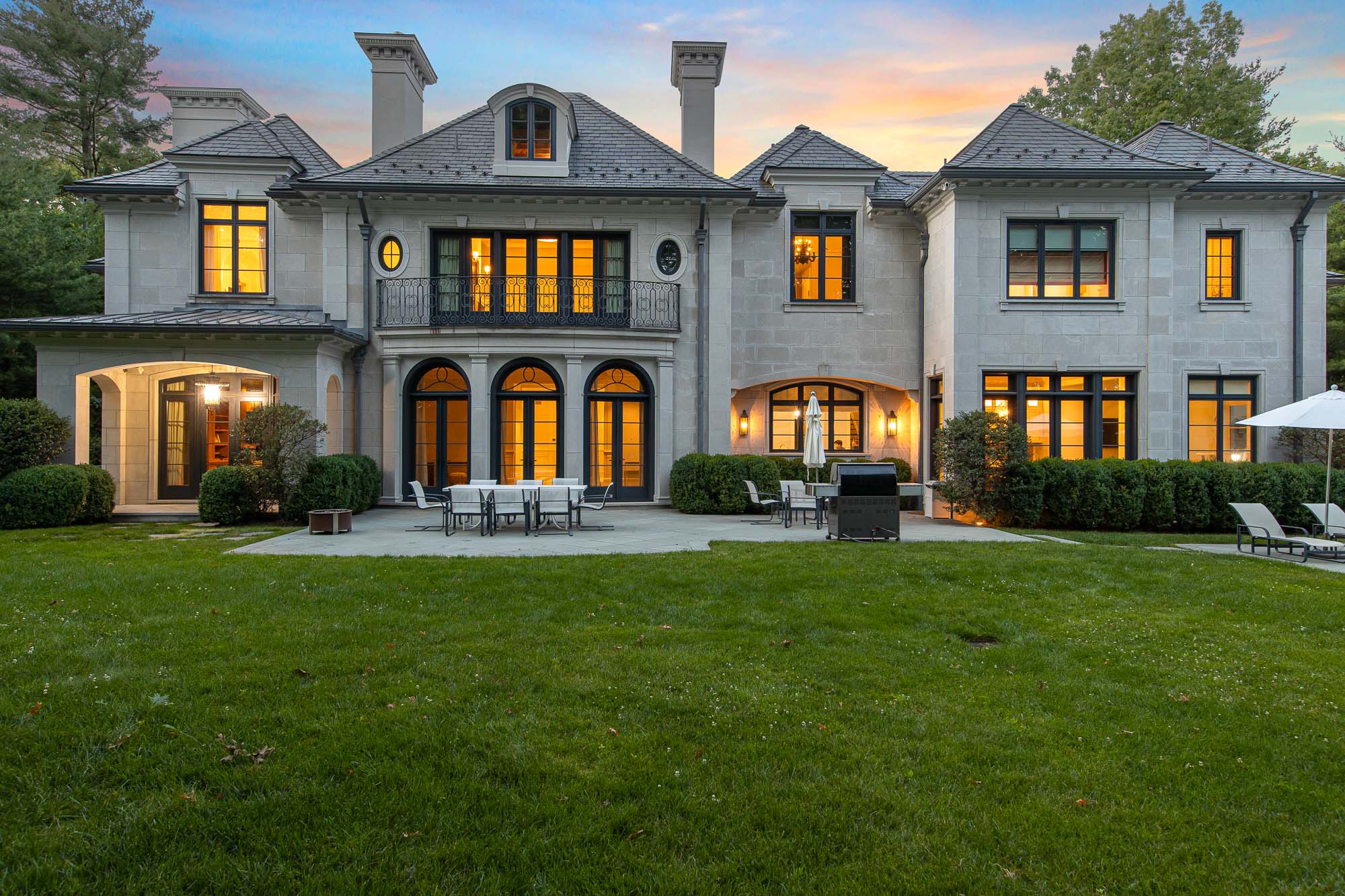 16 Dogwood Lane