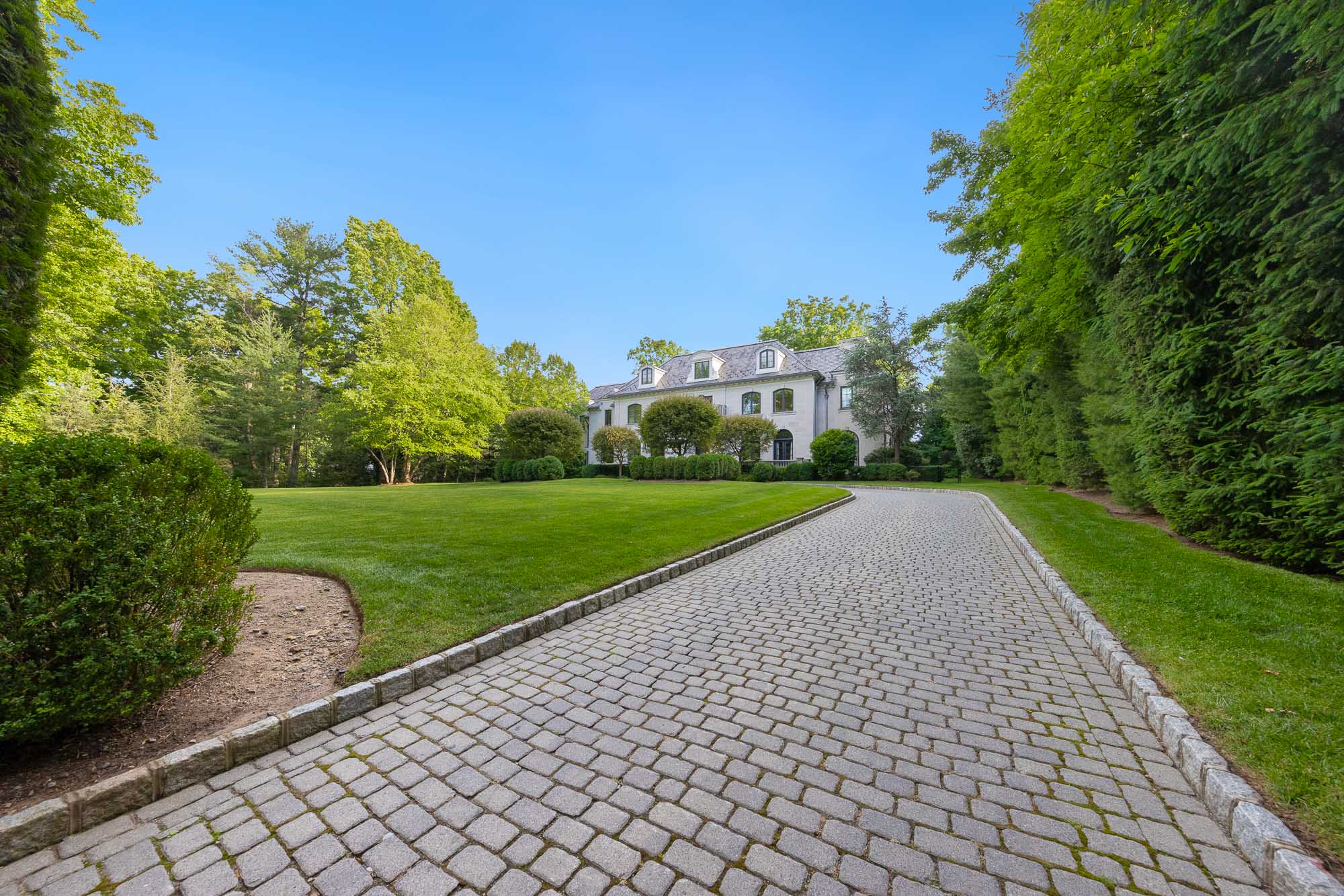 16 Dogwood Lane