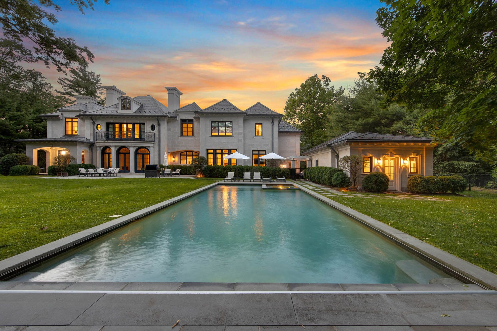 16 Dogwood Lane