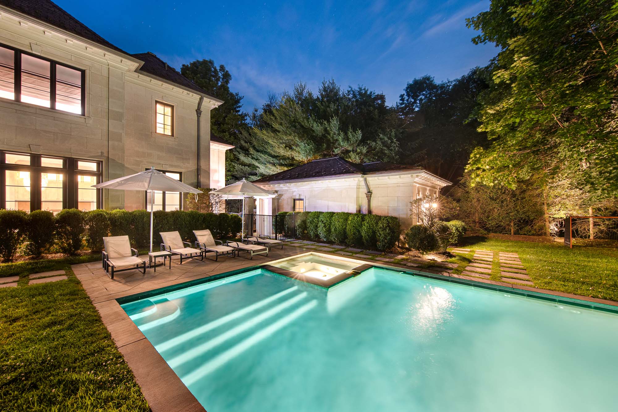 16 Dogwood Lane