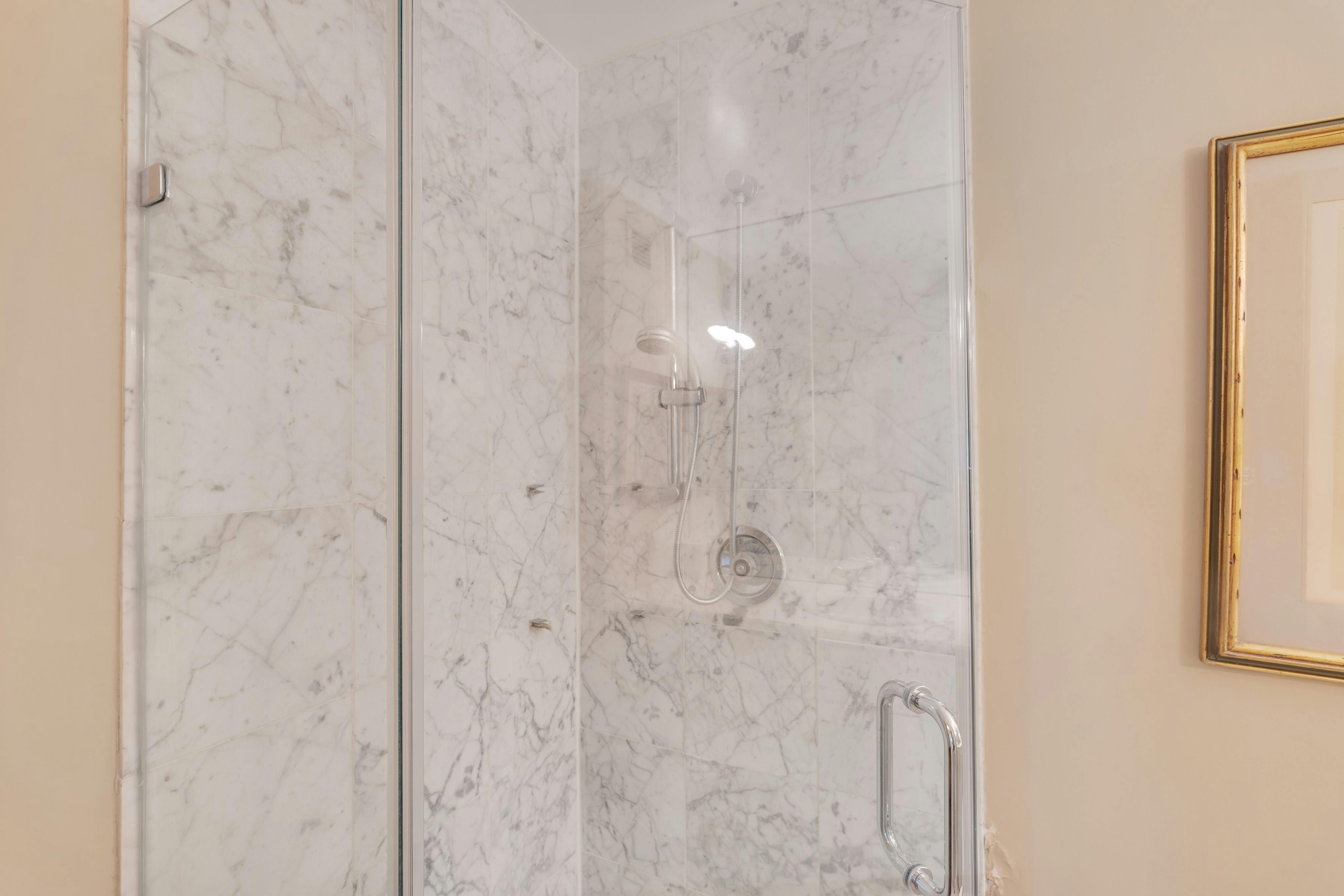 1600 Parker Avenue Unit# 18H