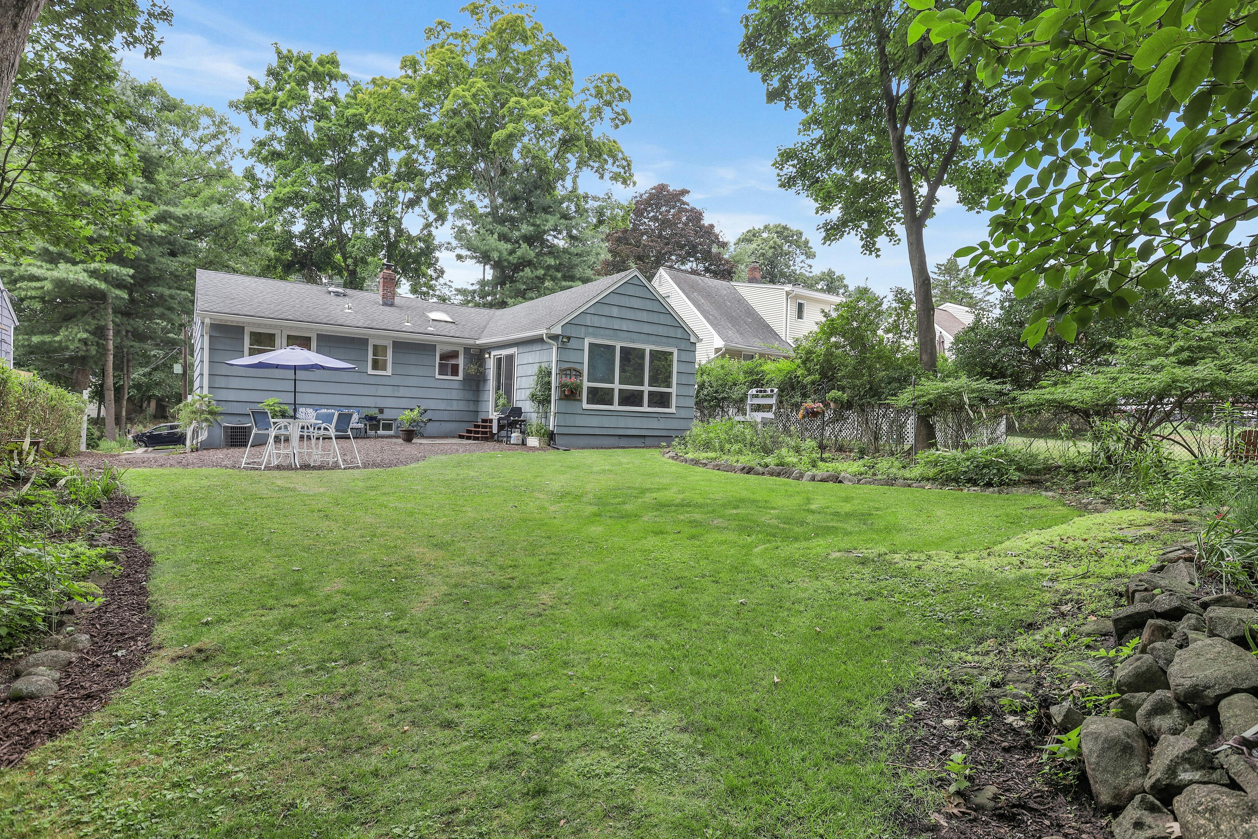 201 Hiawatha Boulevard 