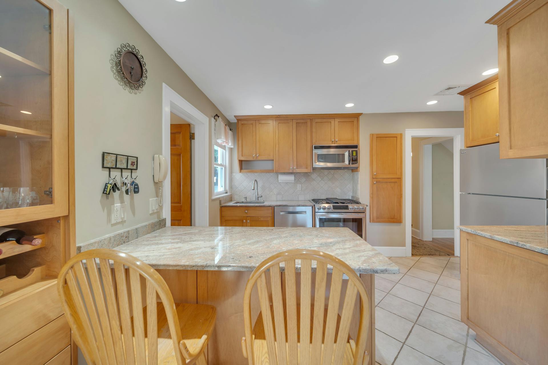 103 Ridge Avenue