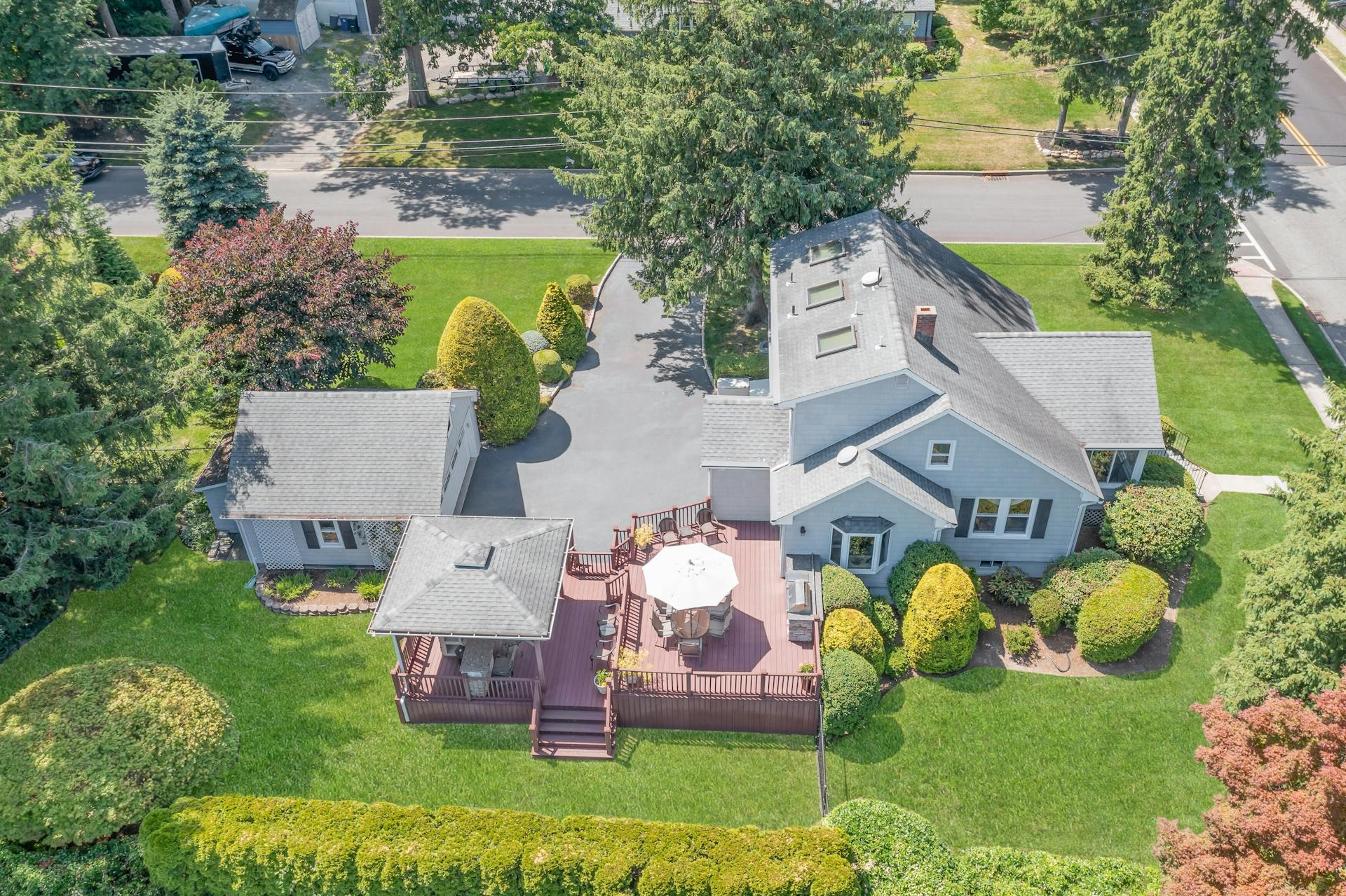 103 Ridge Avenue