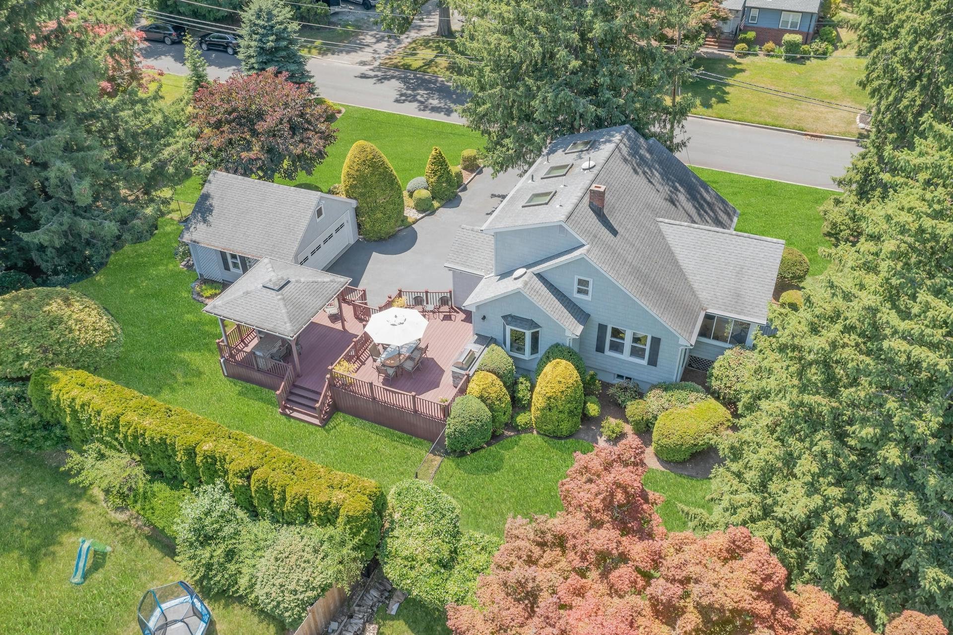 103 Ridge Avenue