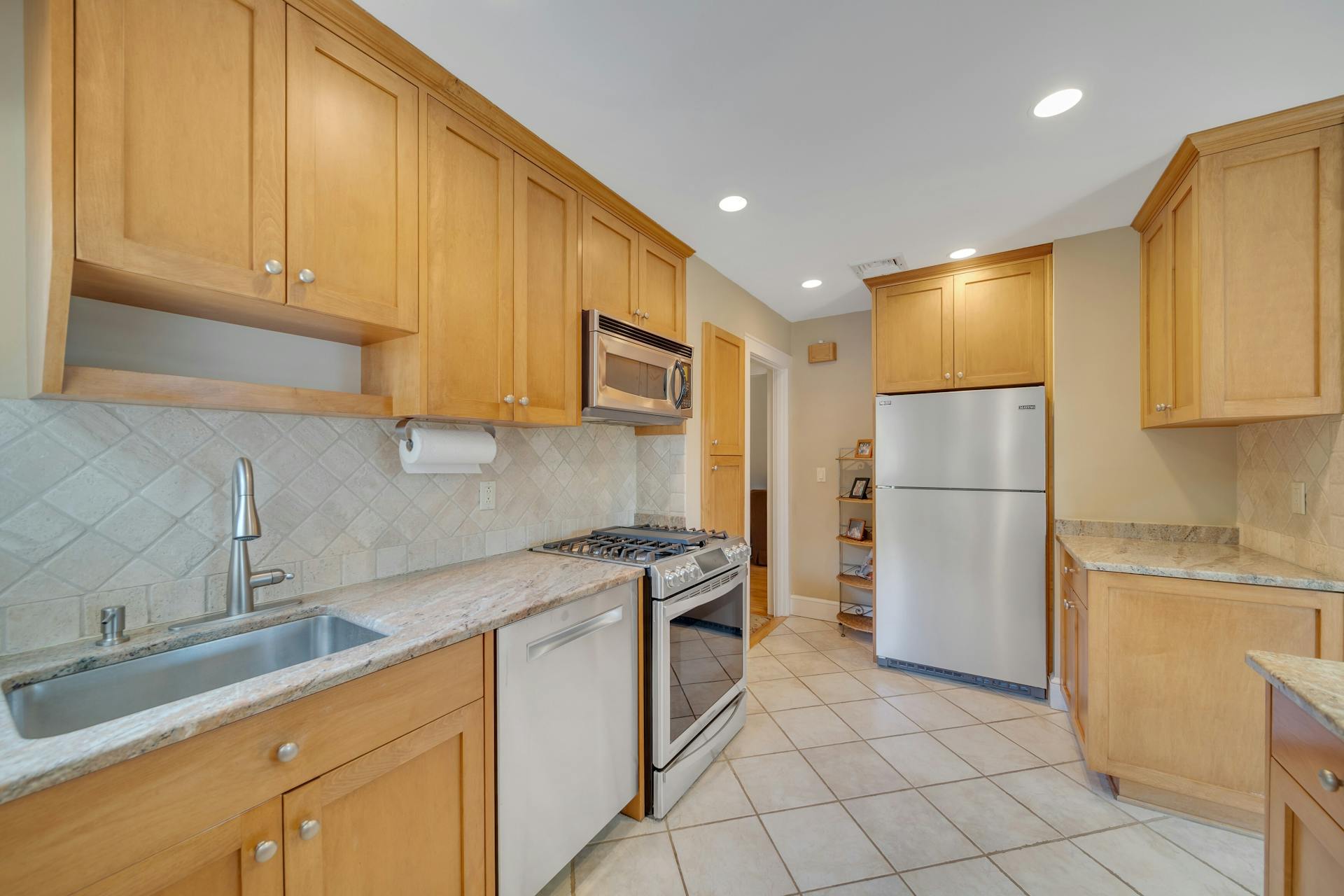 103 Ridge Avenue