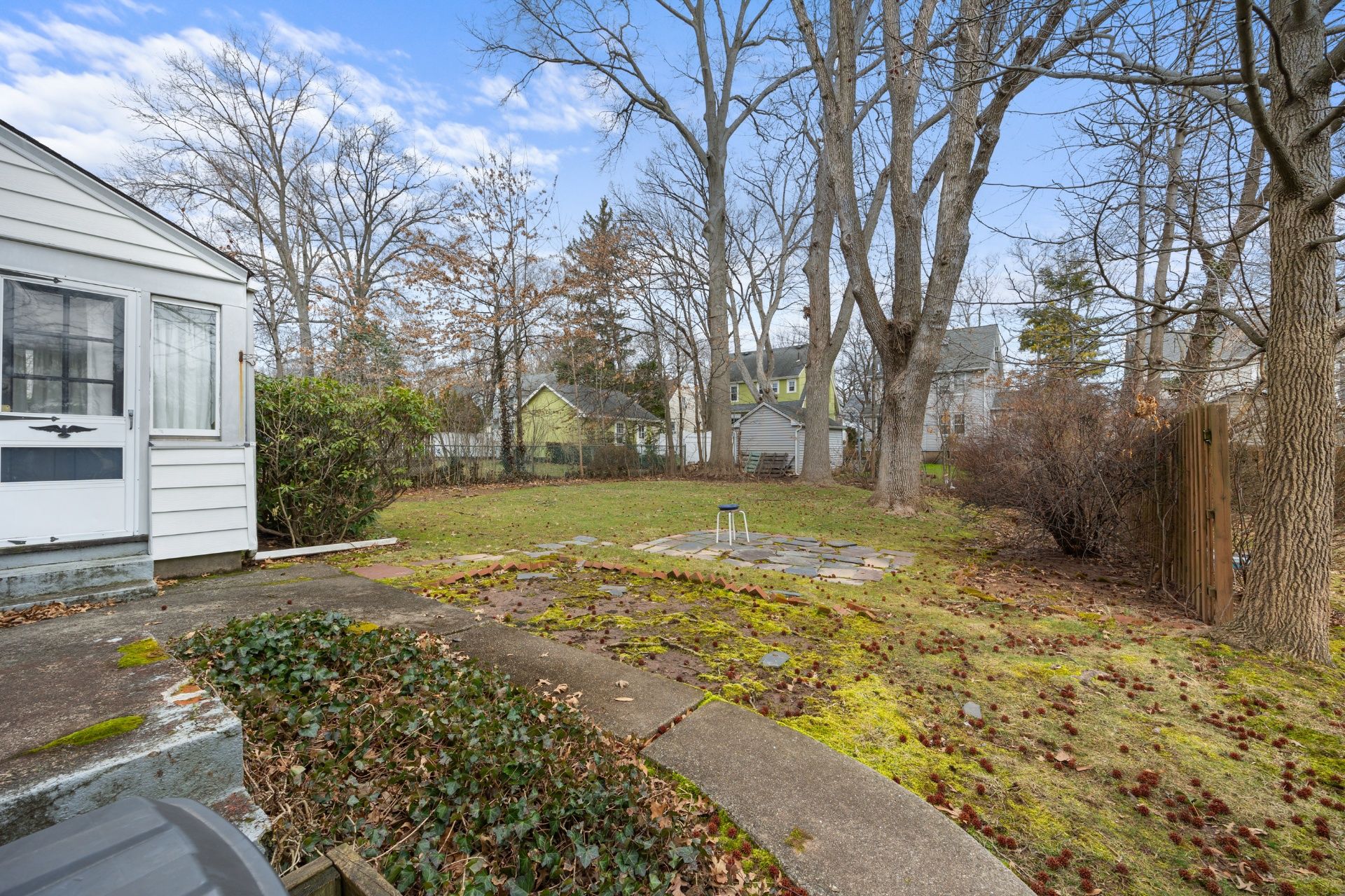 117 Van Buren Avenue