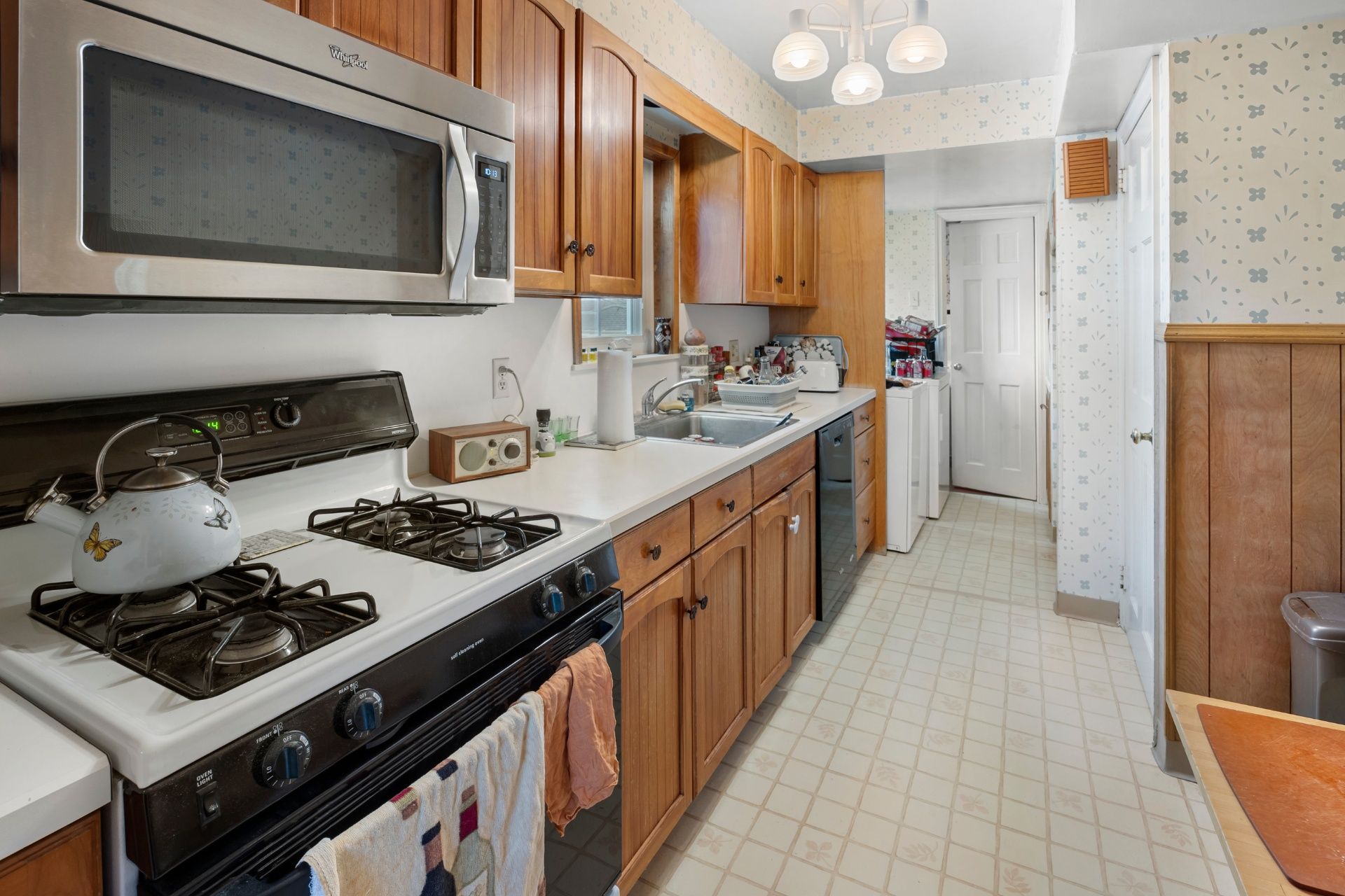 117 Van Buren Avenue