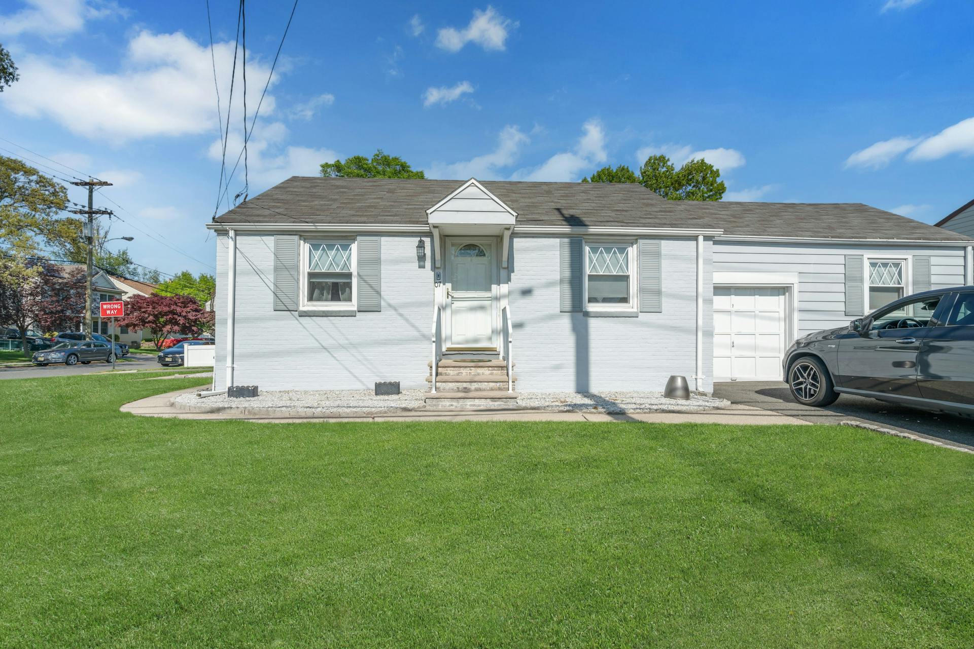 00-07 Midland Avenue