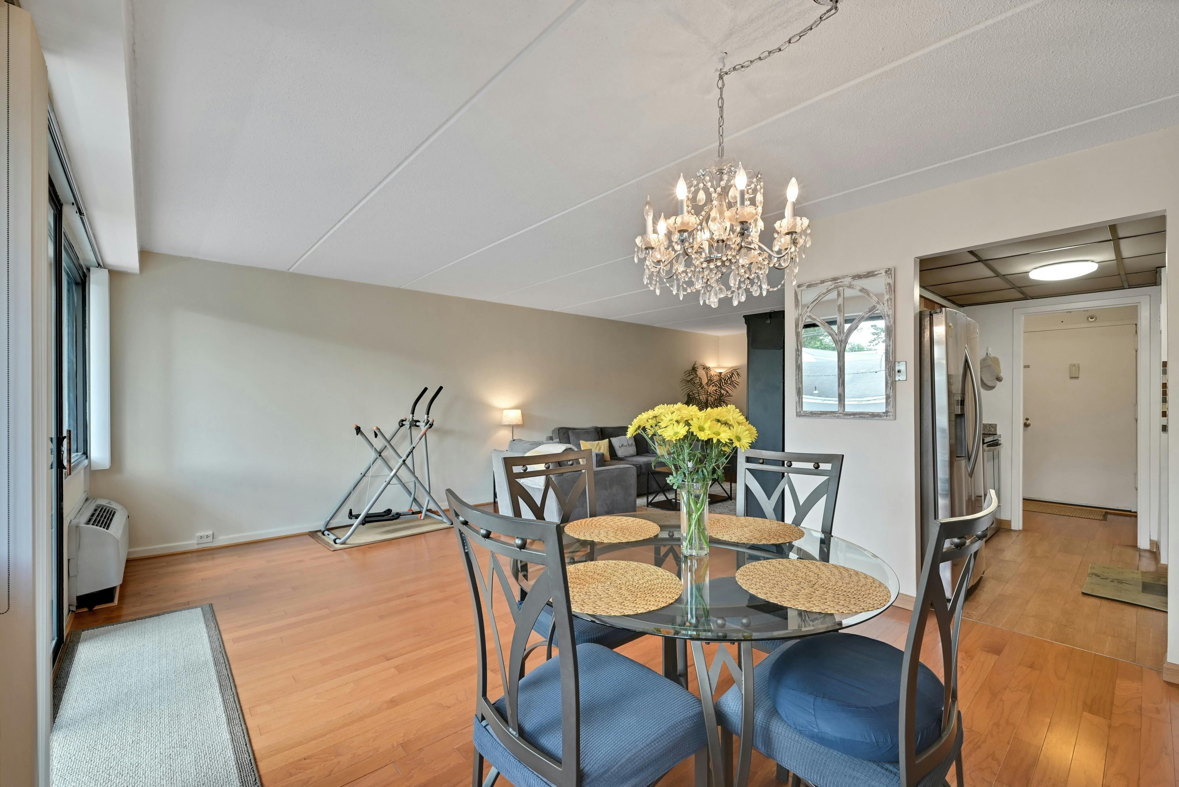 1600 Center Avenue Unit# 2G