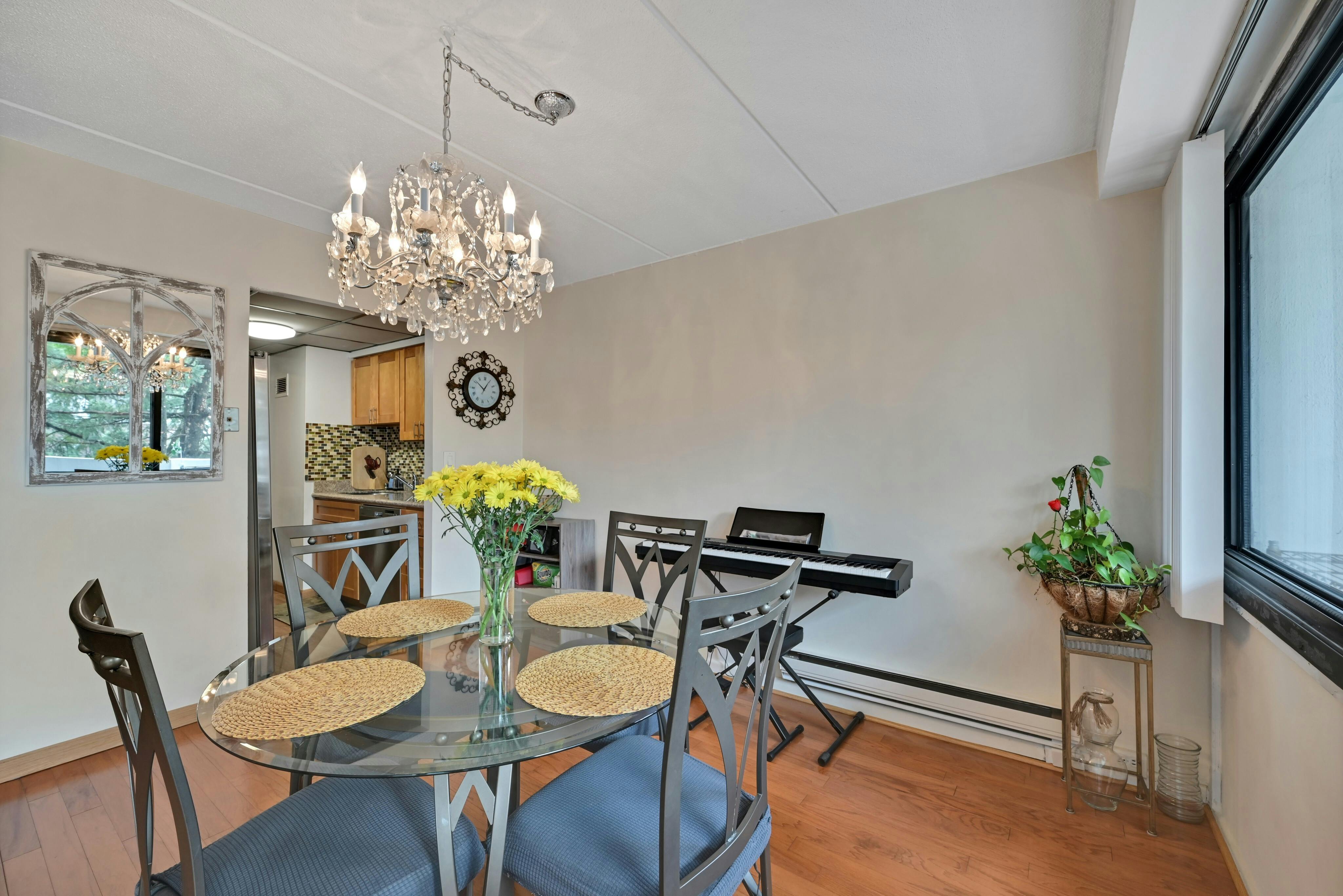 1600 Center Avenue Unit# 2G