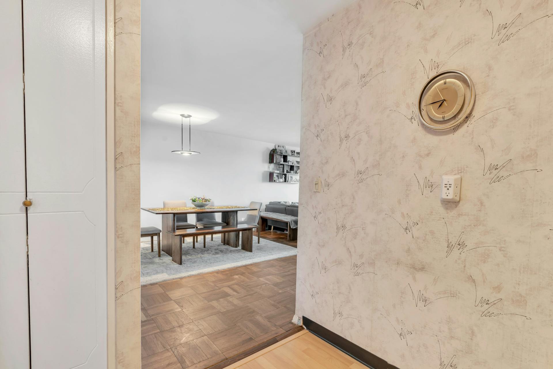 2000 Linwood Avenue Unit# 20G