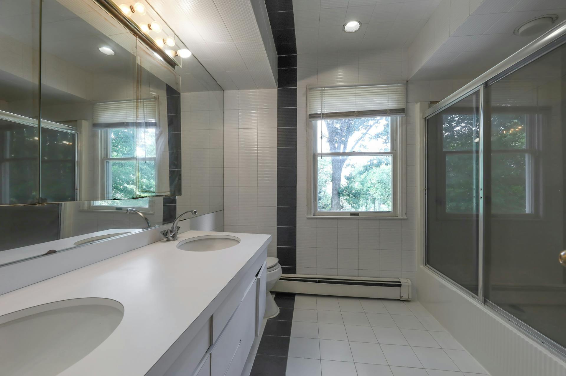 416 Greenway Drive