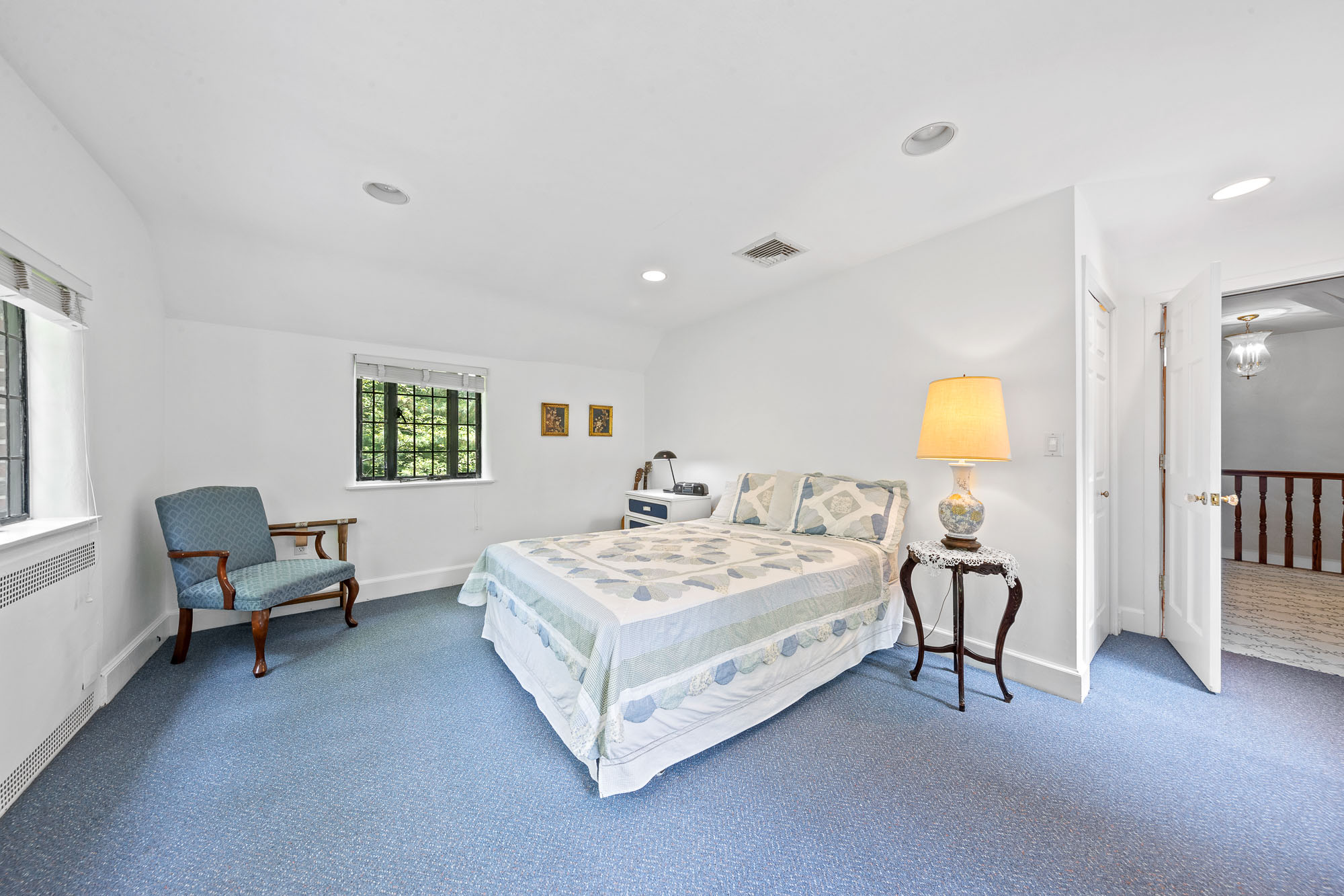 36 Forest Road 