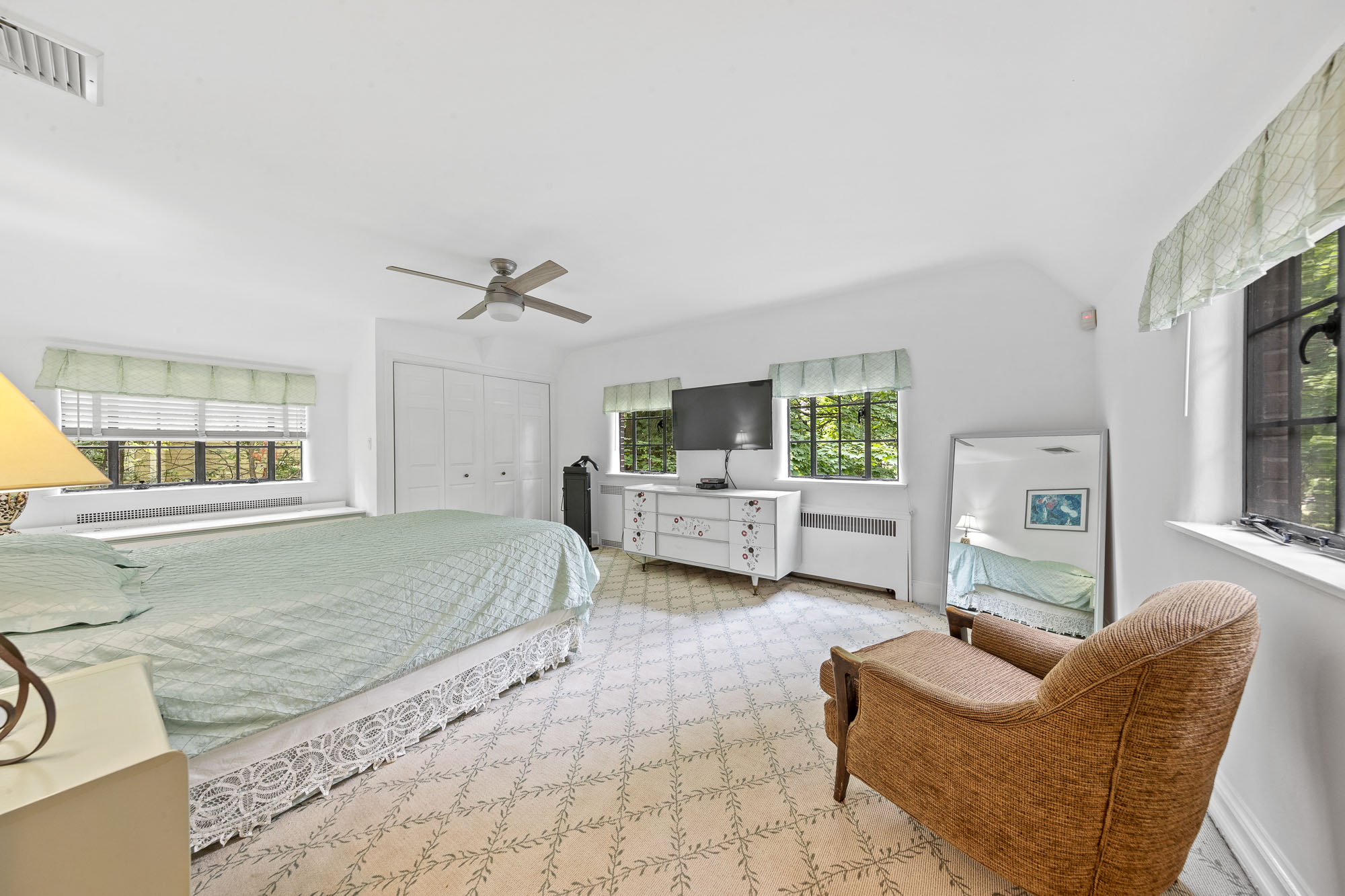 36 Forest Road 