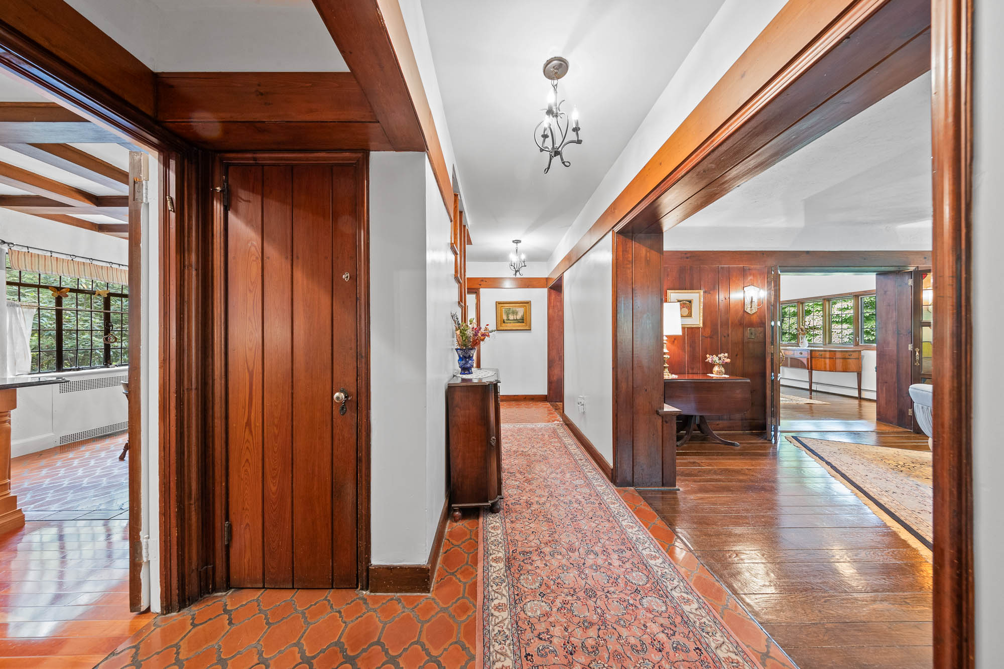 36 Forest Road 