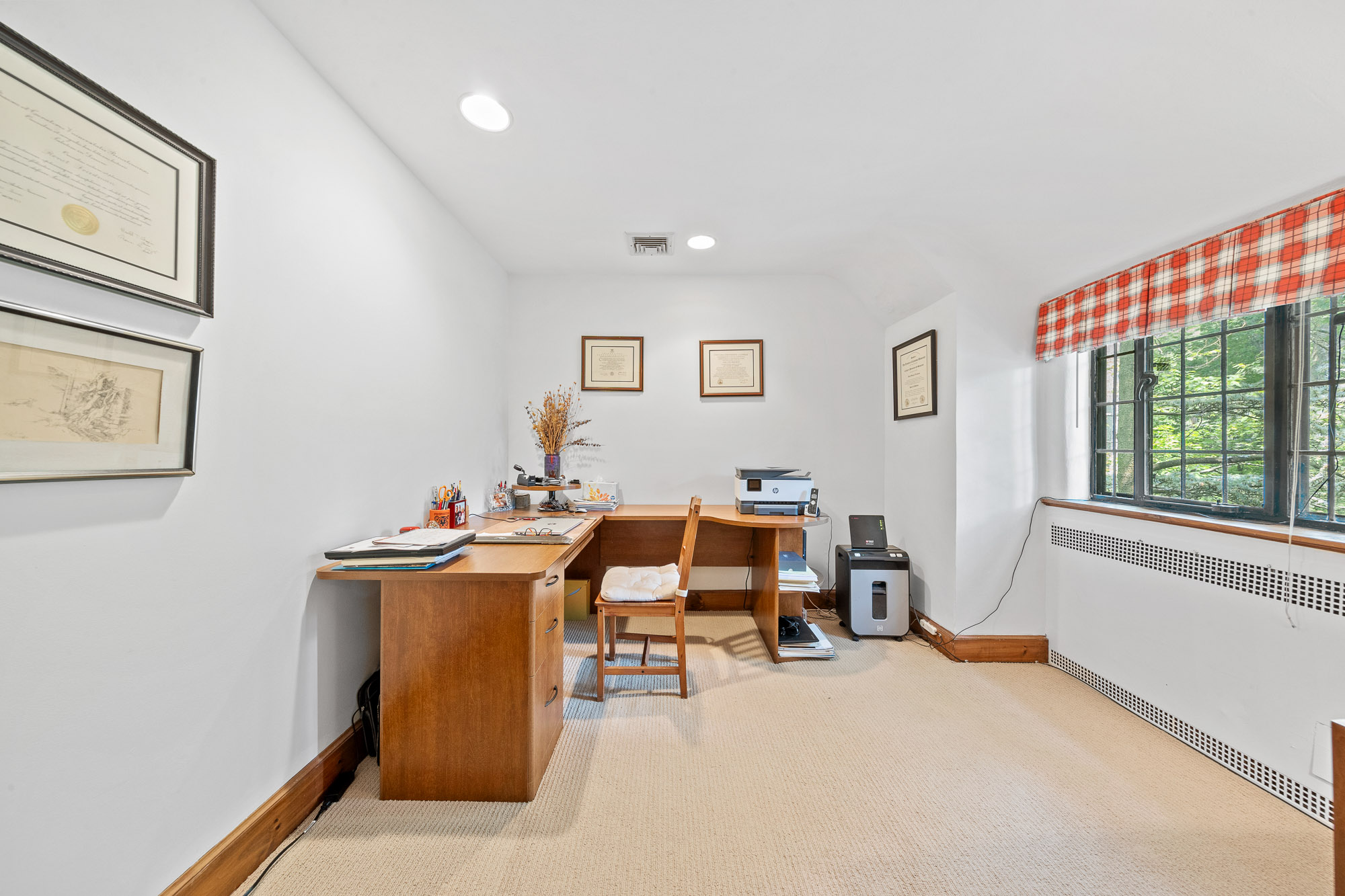 36 Forest Road 