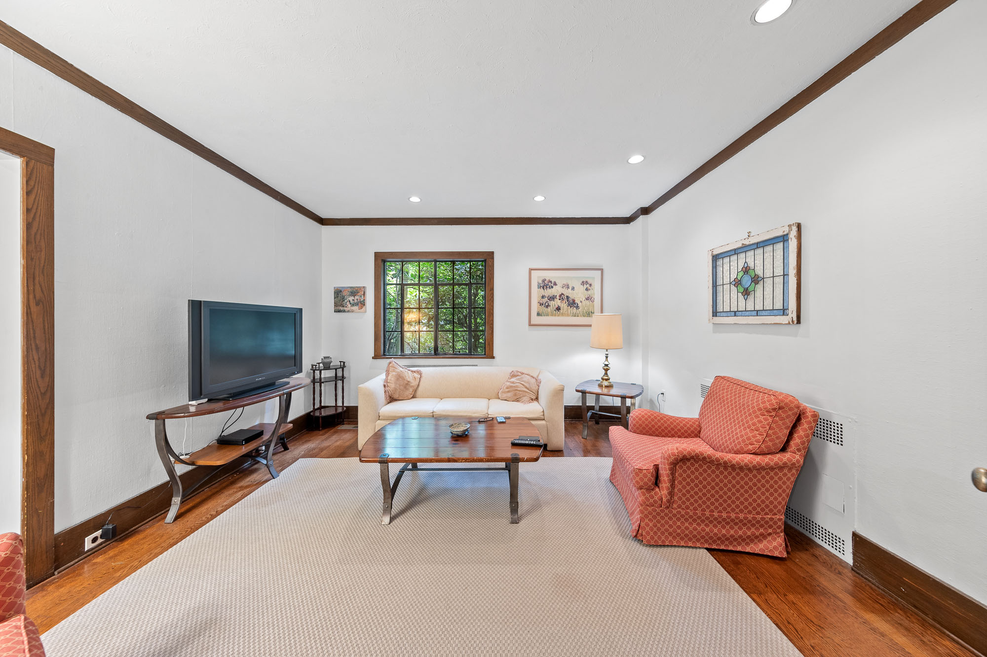 36 Forest Road 