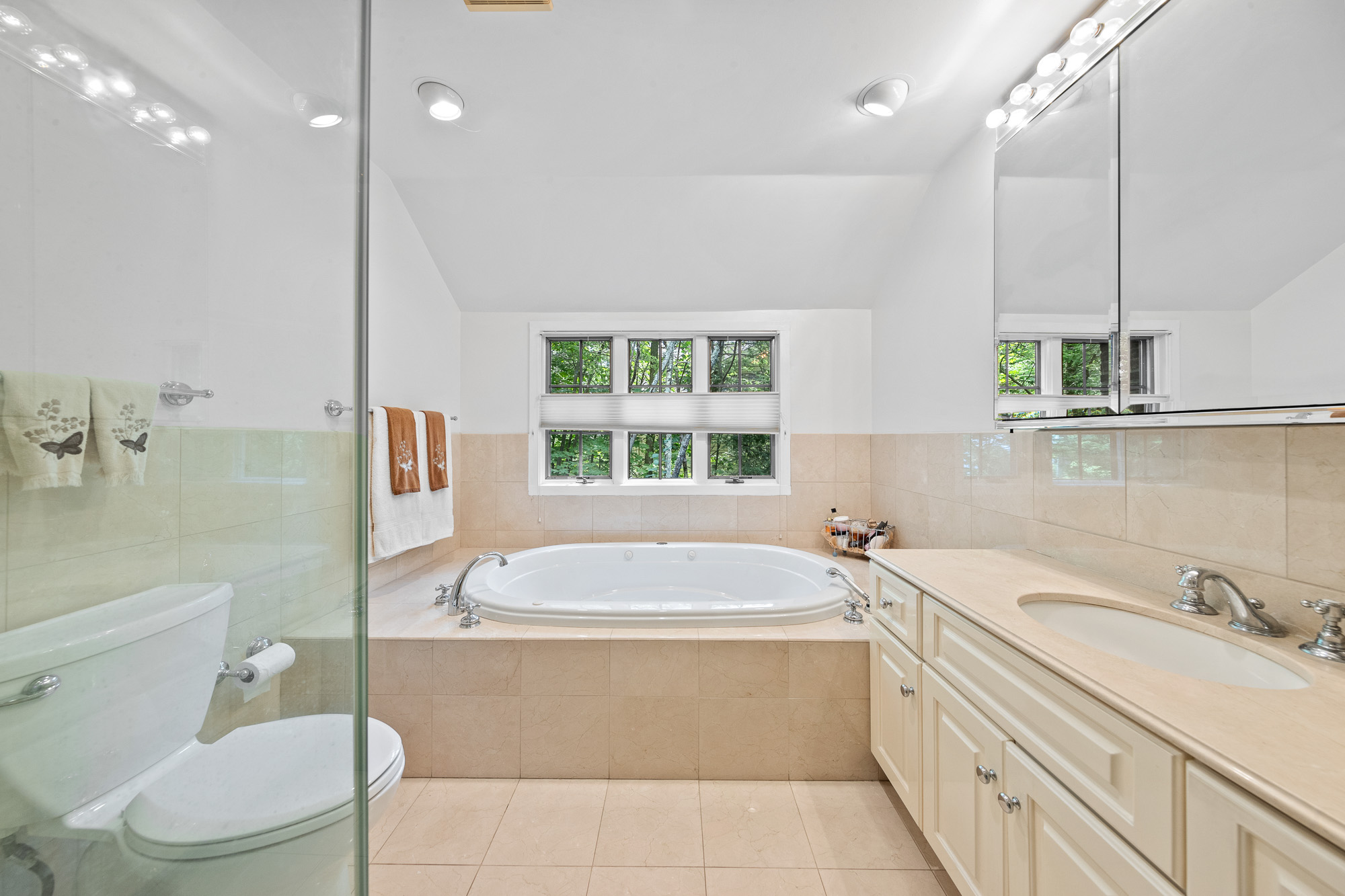 36 Forest Road 