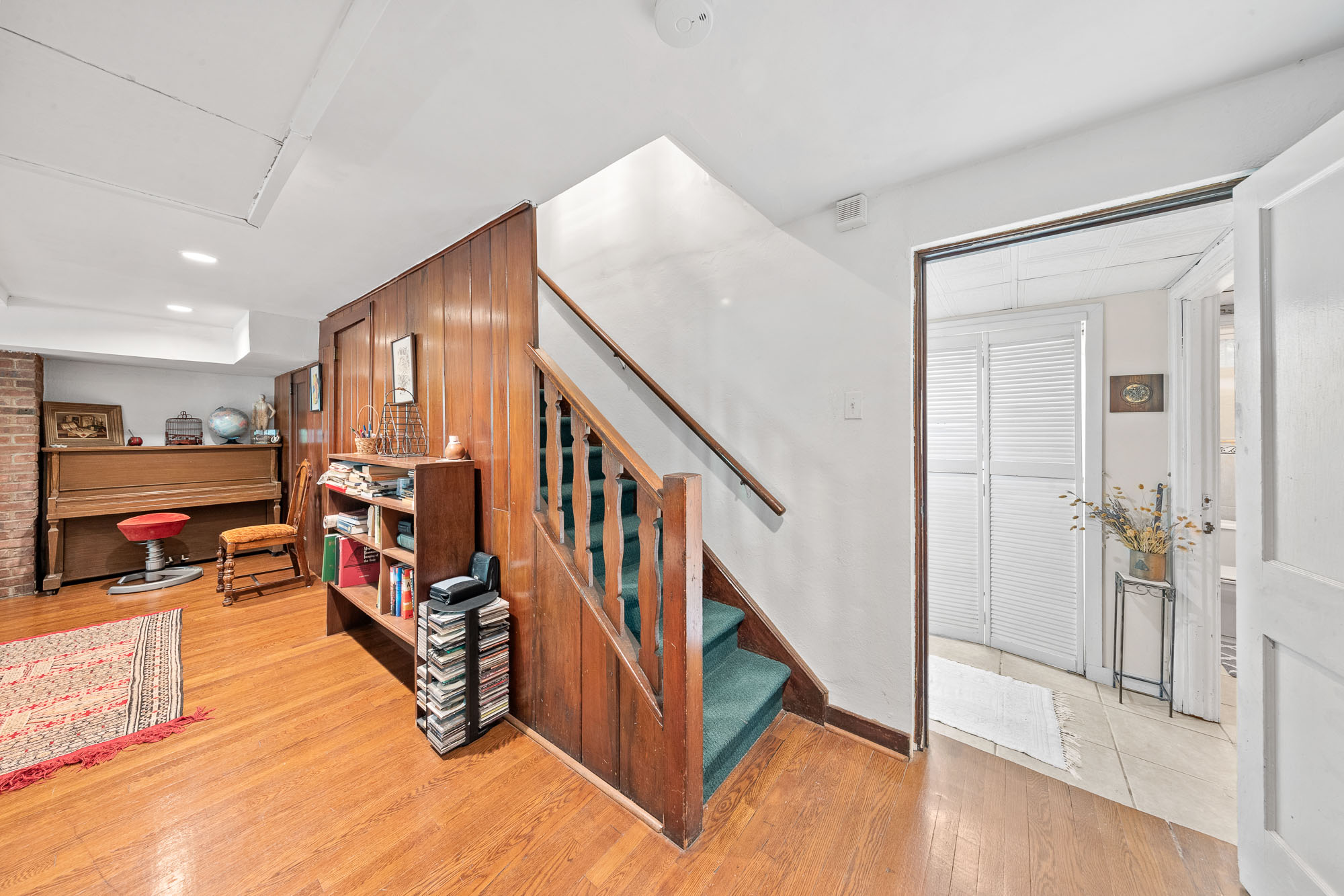 36 Forest Road 