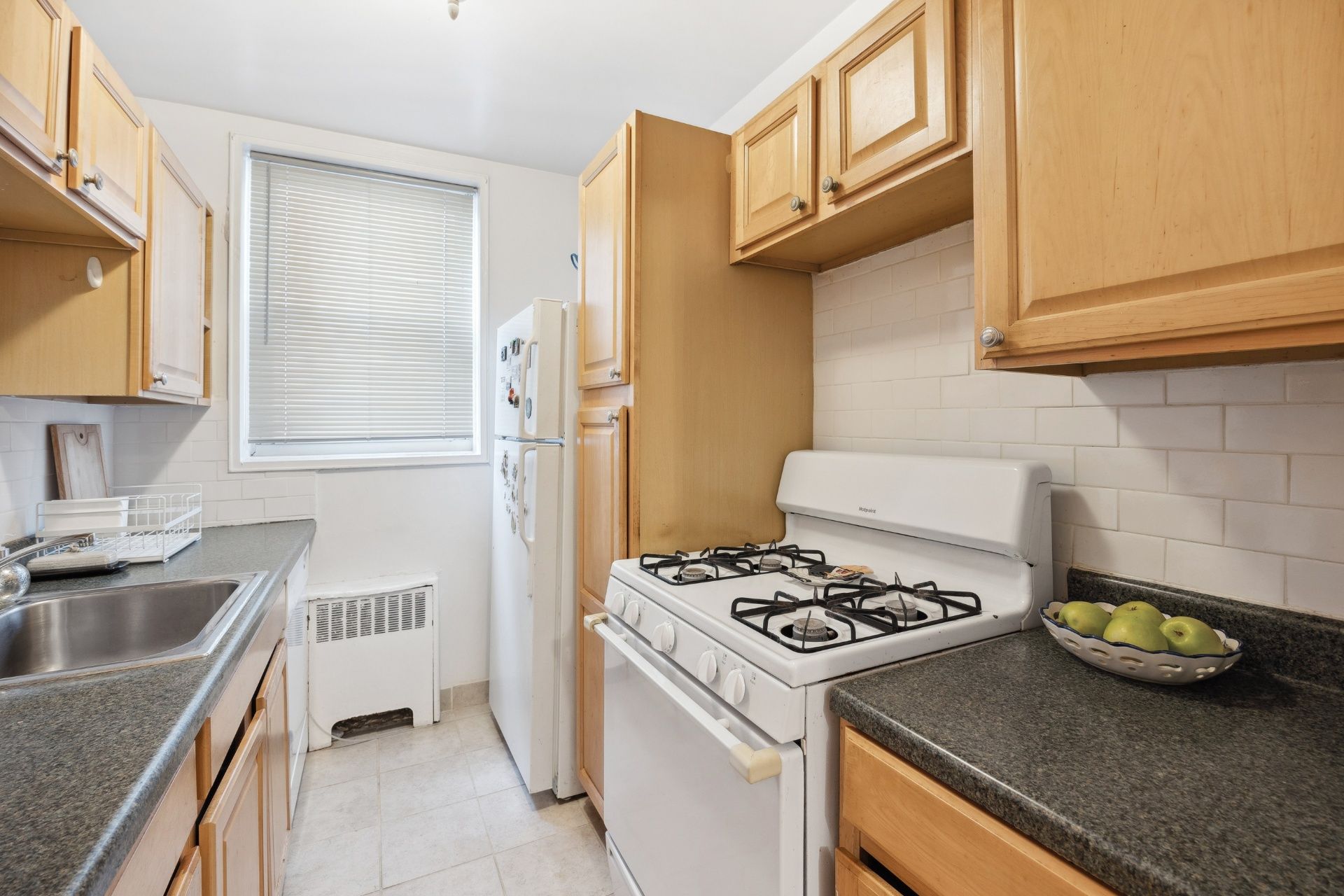 2160 Center Avenue Unit# 1F