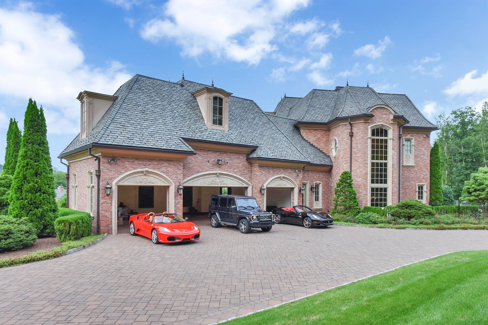 10 Farmstead Road