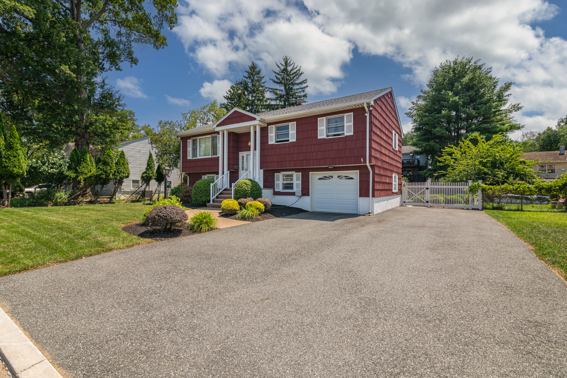 422 Magnolia Avenue 