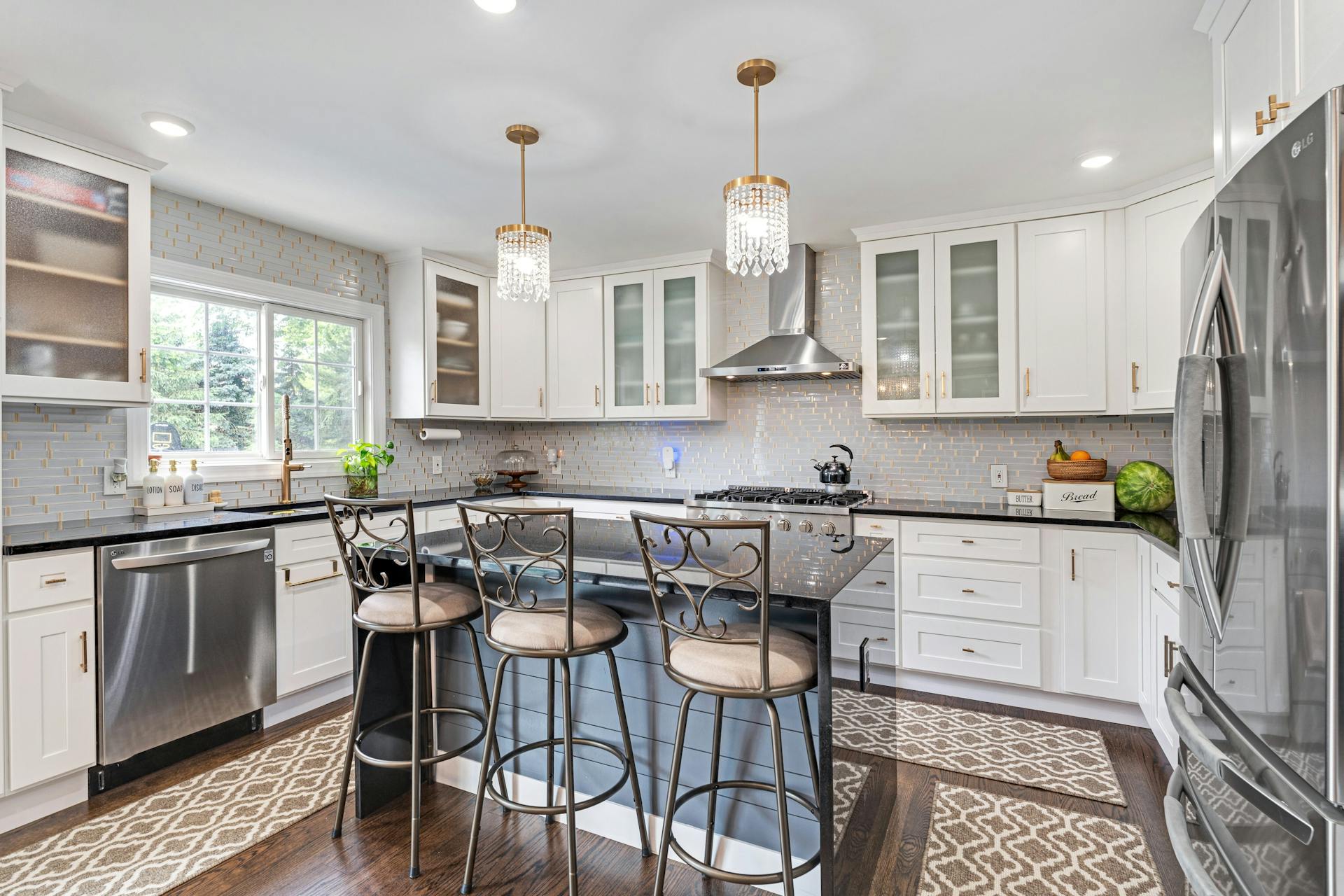 30 Hemlock Drive