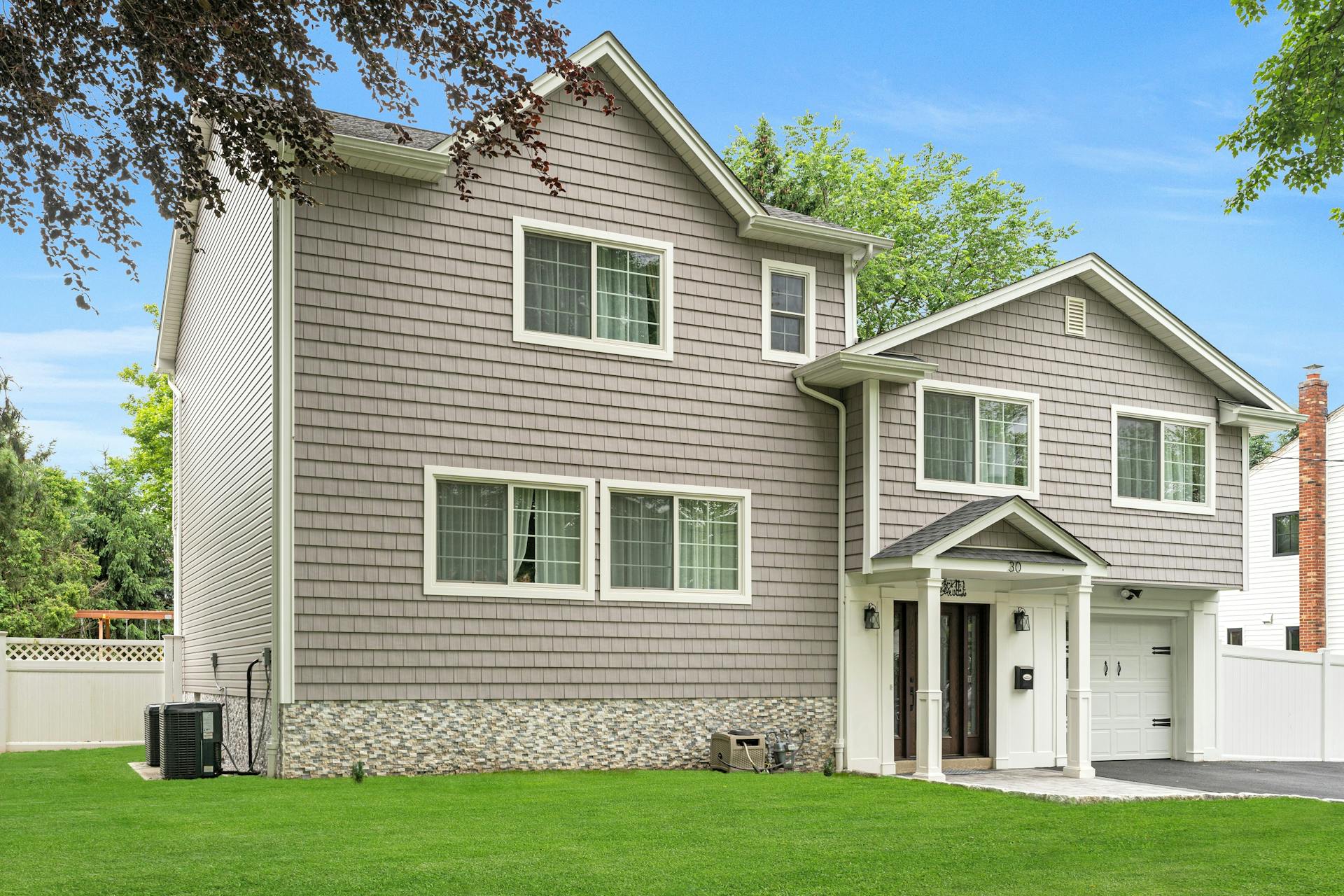 30 Hemlock Drive
