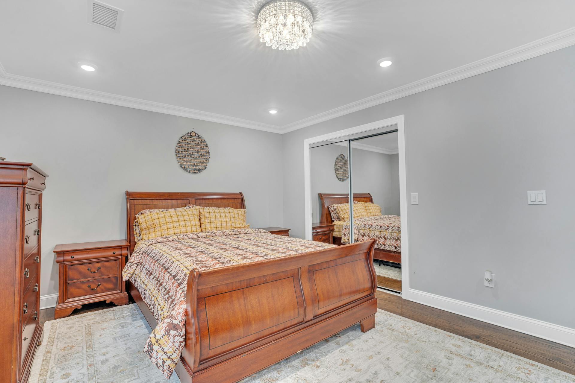 30 Hemlock Drive