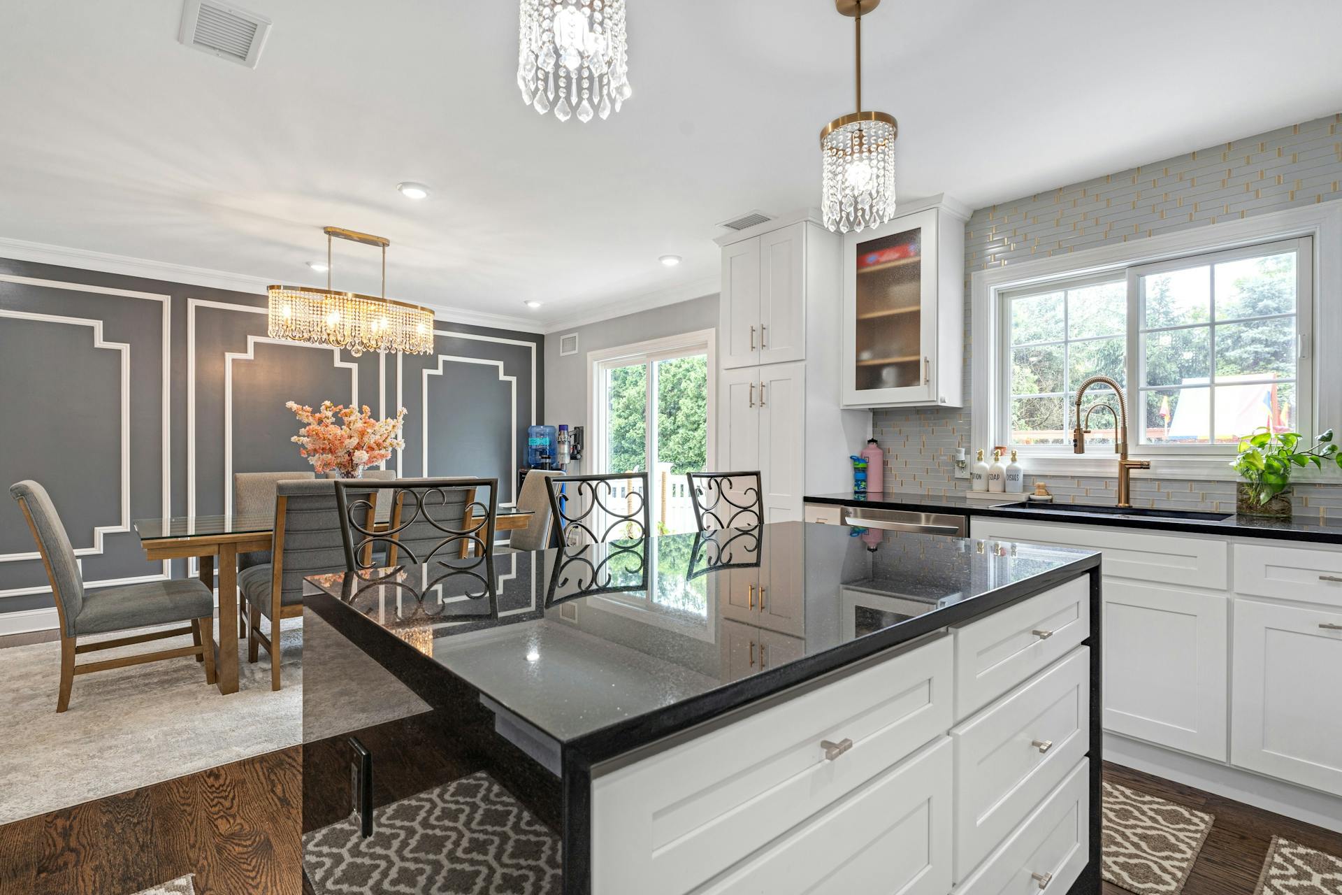 30 Hemlock Drive