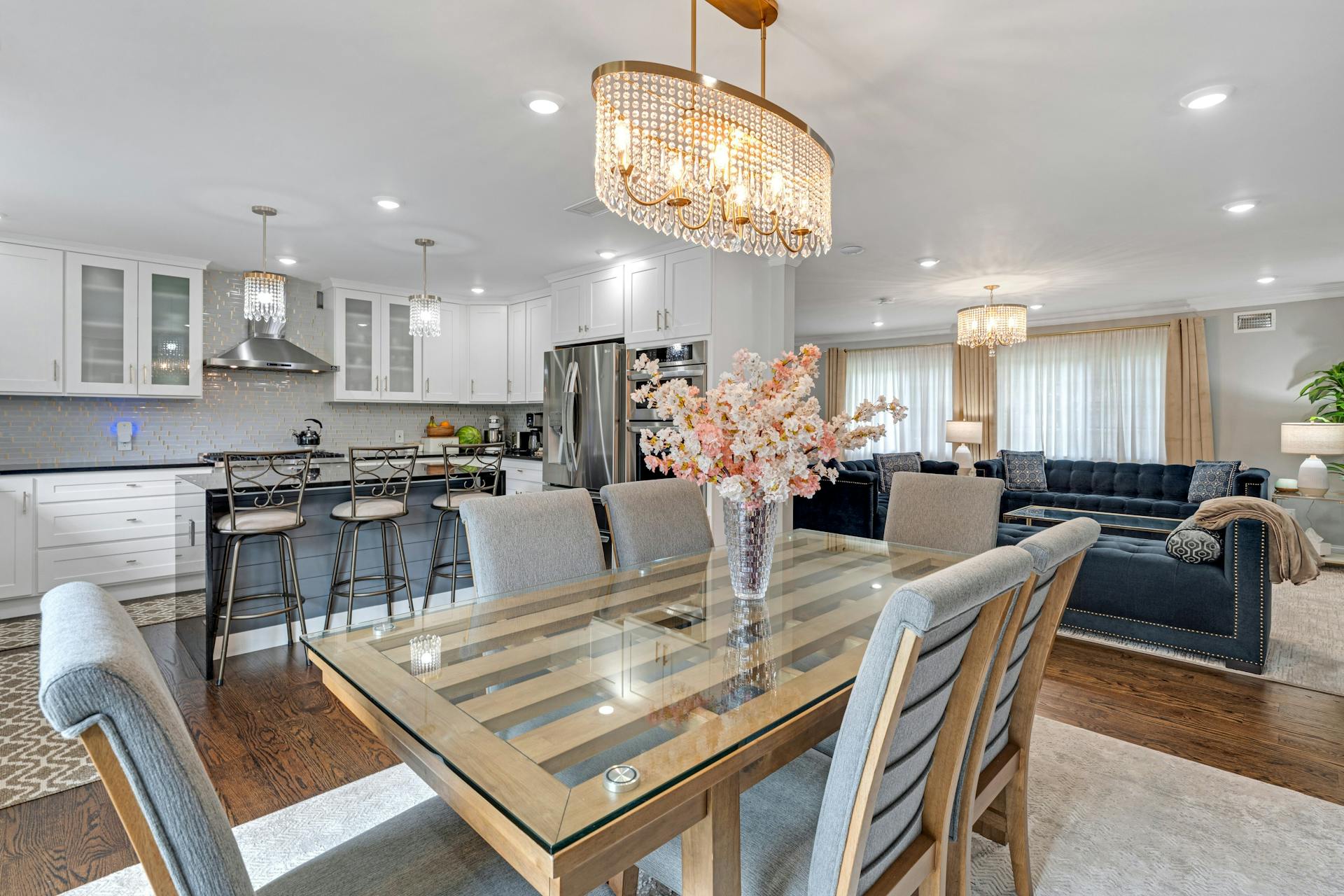 30 Hemlock Drive