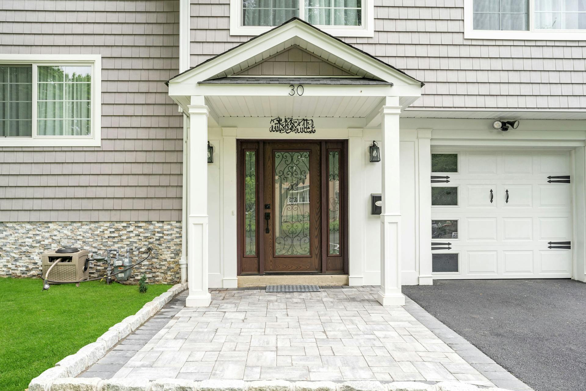 30 Hemlock Drive