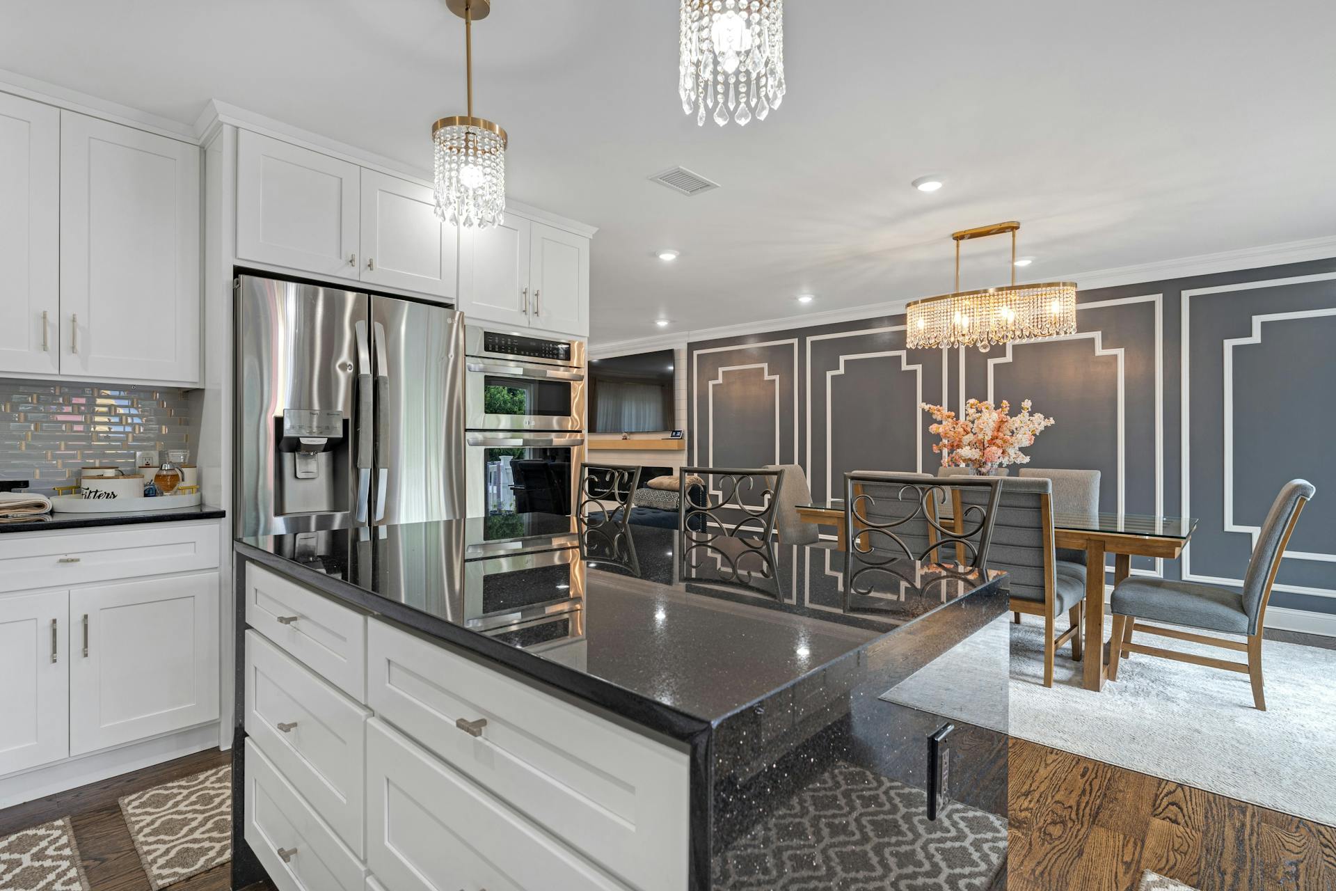 30 Hemlock Drive
