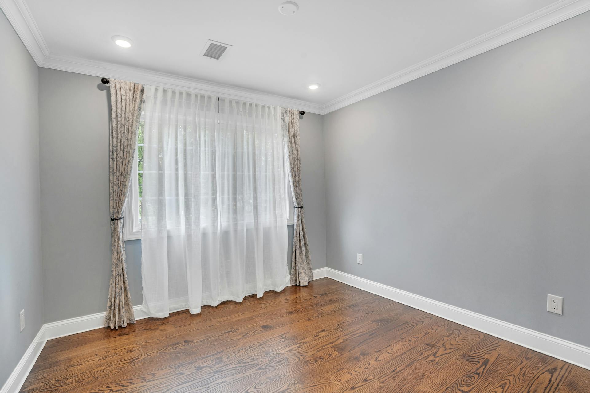 30 Hemlock Drive
